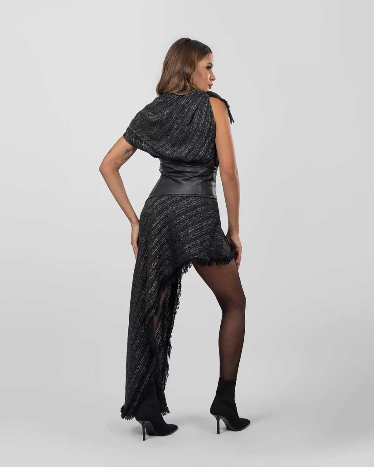 Asymmetric dress with leather belt   2