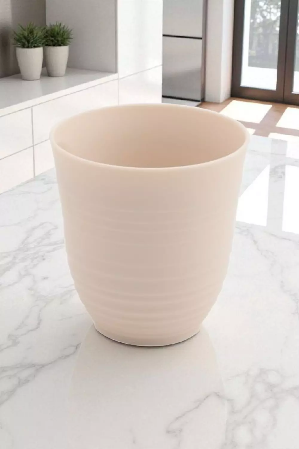 Essential ™ Cup  4