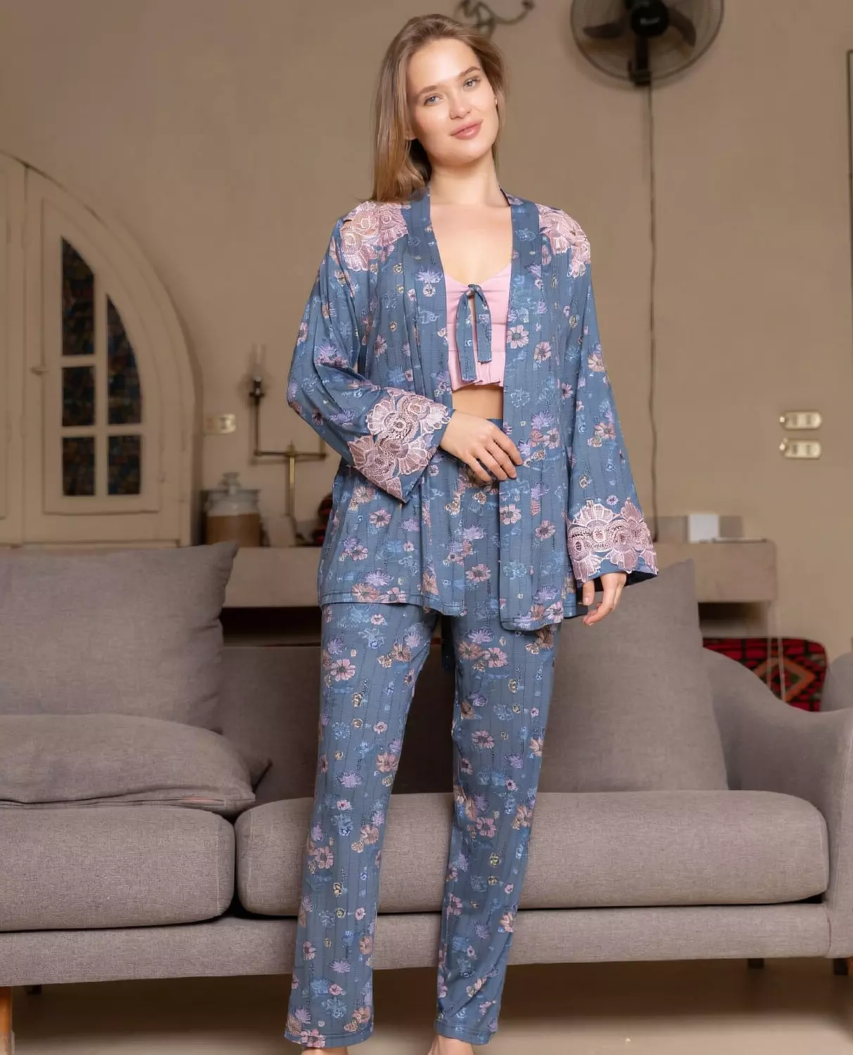 Floral Lace Trim Pajama Set image