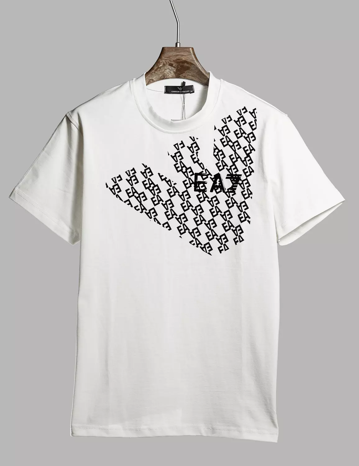 GIORGIO ARMANI TSHIRT \ 2439 image