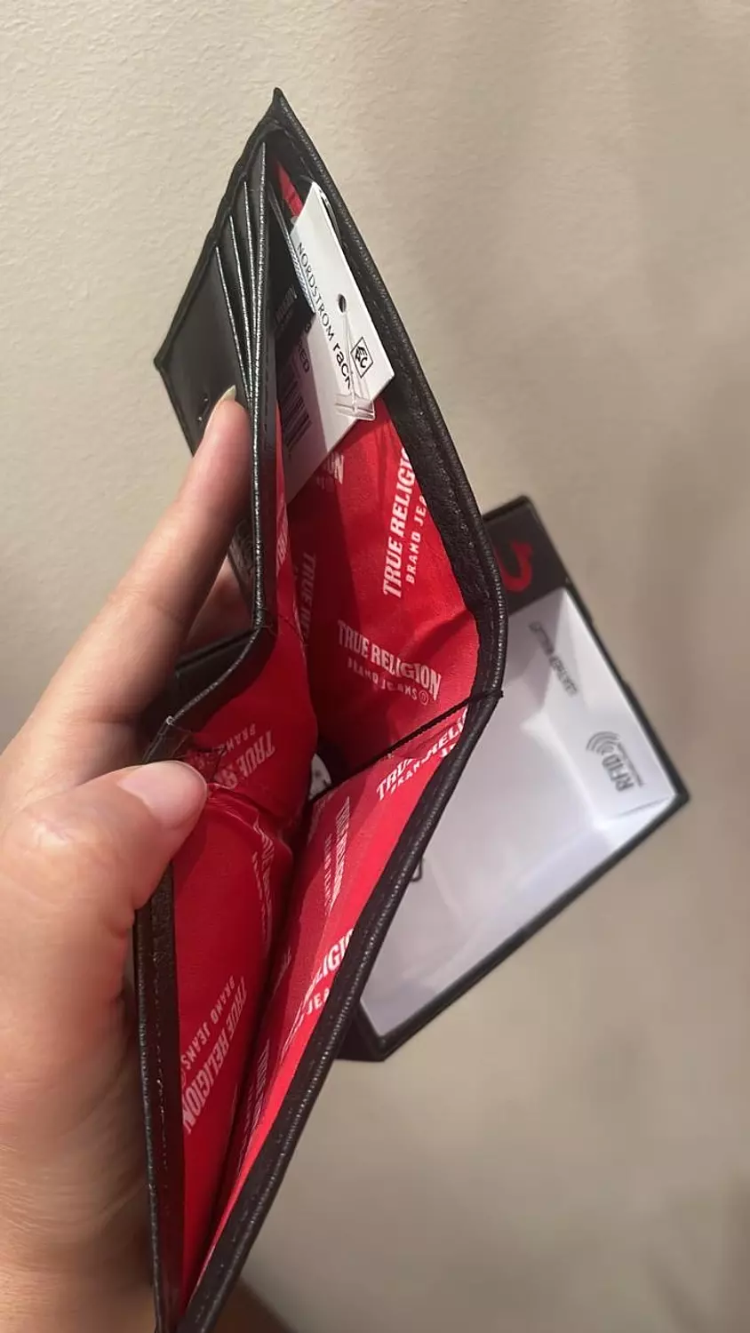 True Religion Black Leather Wallet – Men’s Collection 2