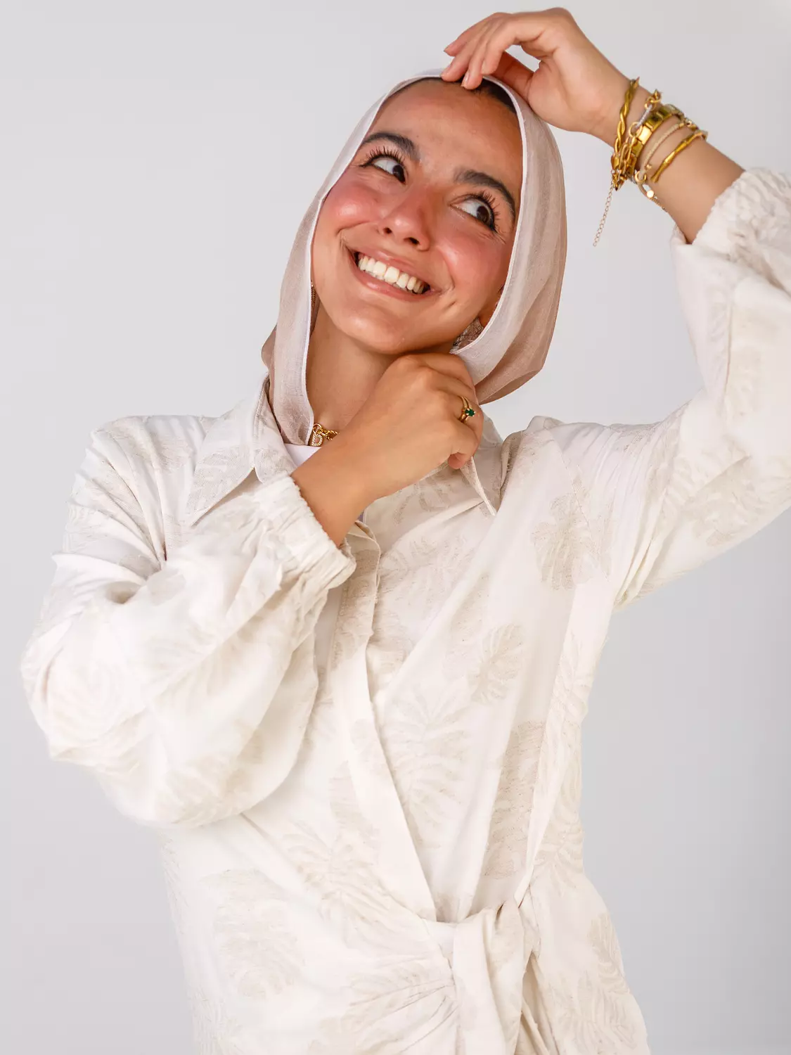 BREEZY Blouse in floral beige 5