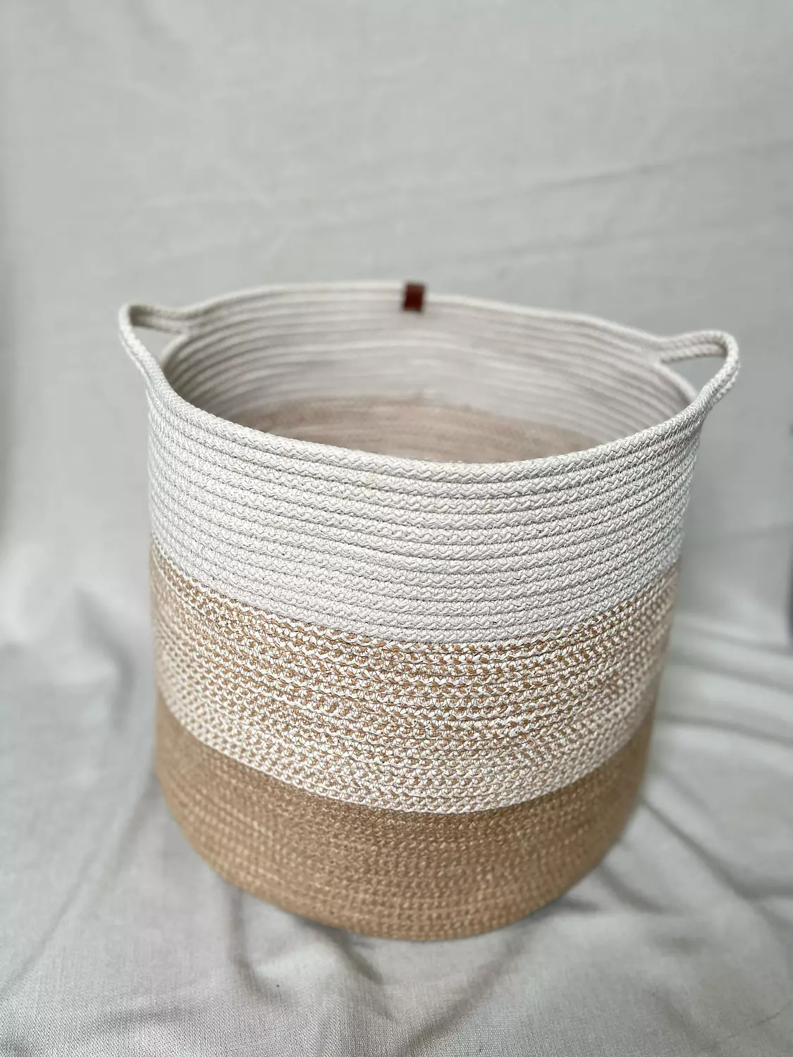 Laundry basket (Three shades) 4