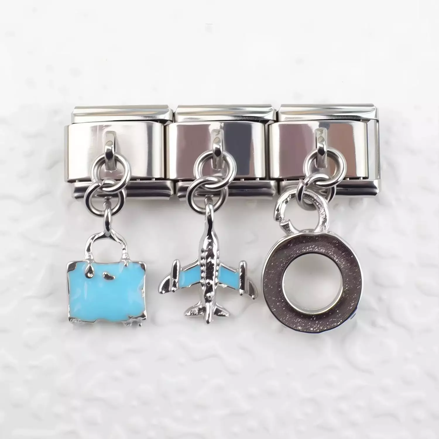 Travel kit image