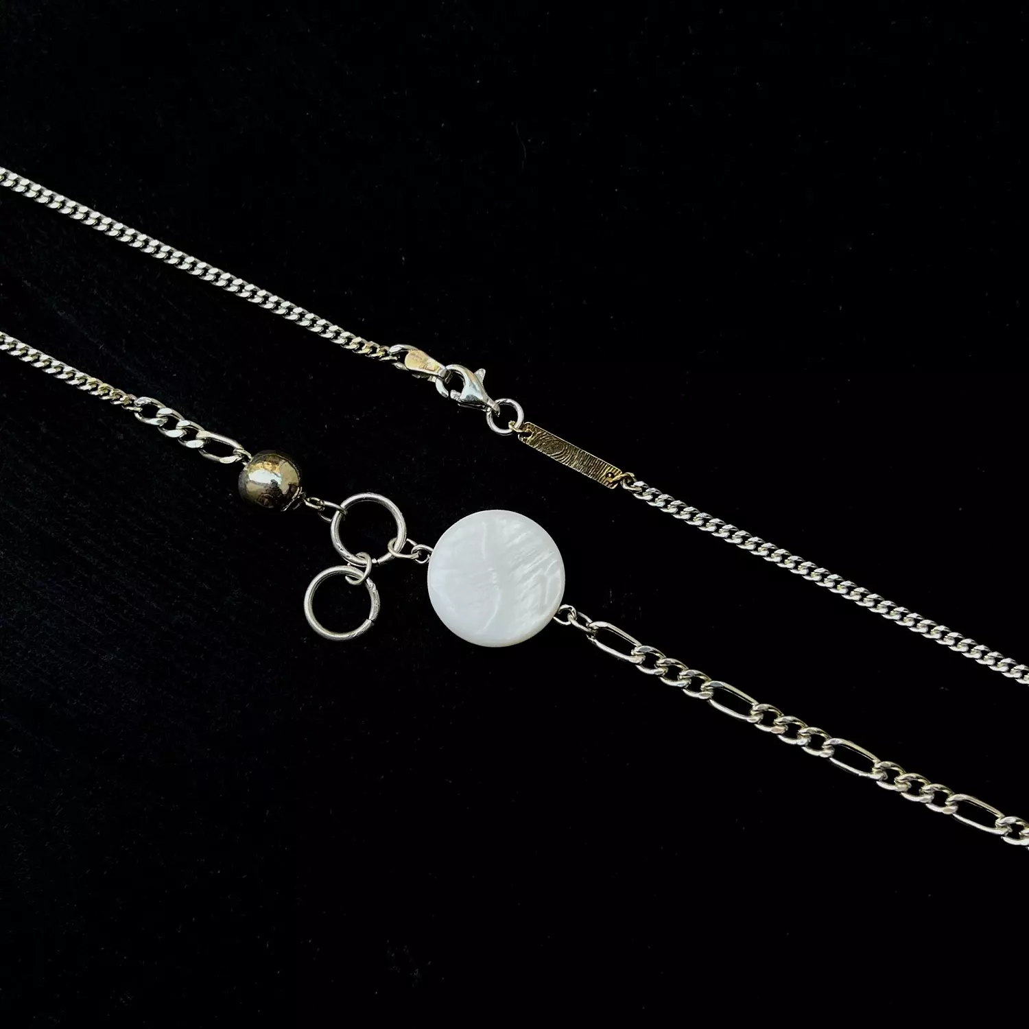 The  whitemoon necklace  image