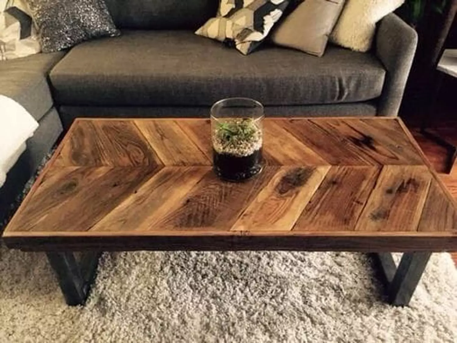 Coffee table image