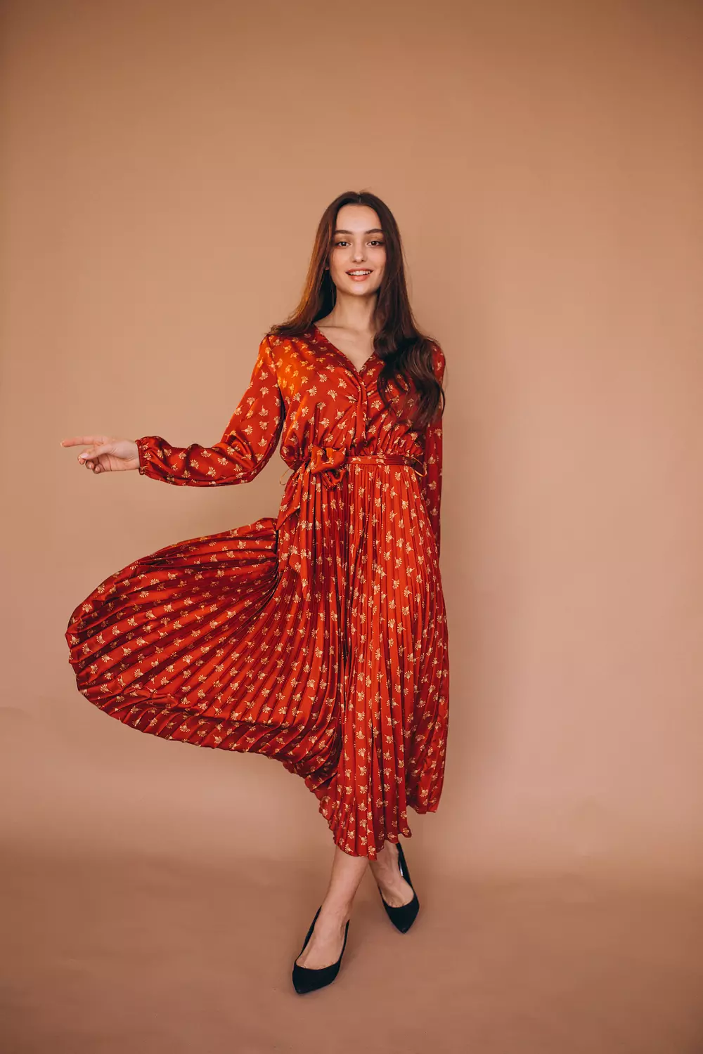 <p style="text-align: end">Dress»</p>