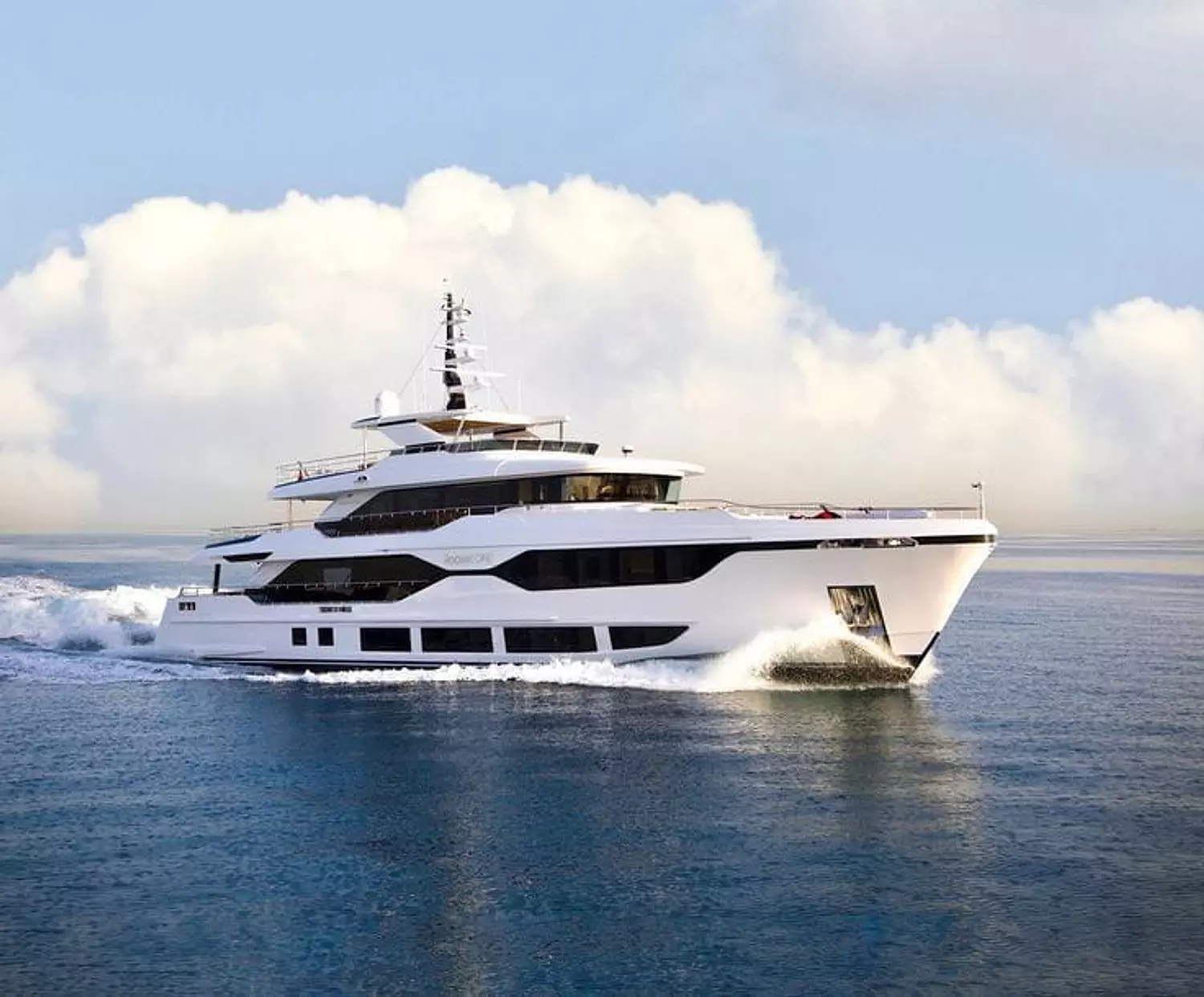 🎖️🌐 Majesty Yachts. Where Luxury Meets Innovation... 1