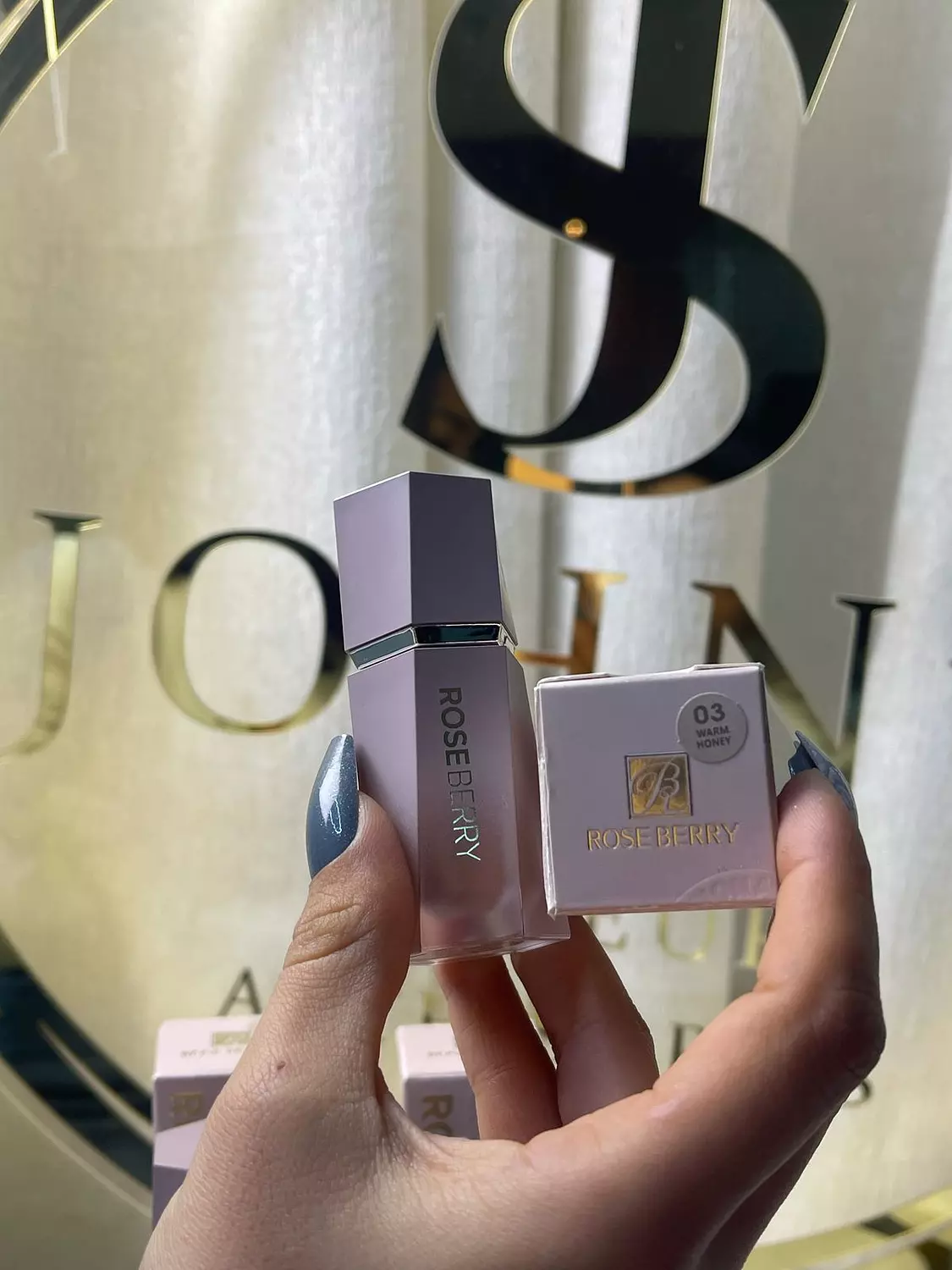 Contour Rose Berry Liquid  6