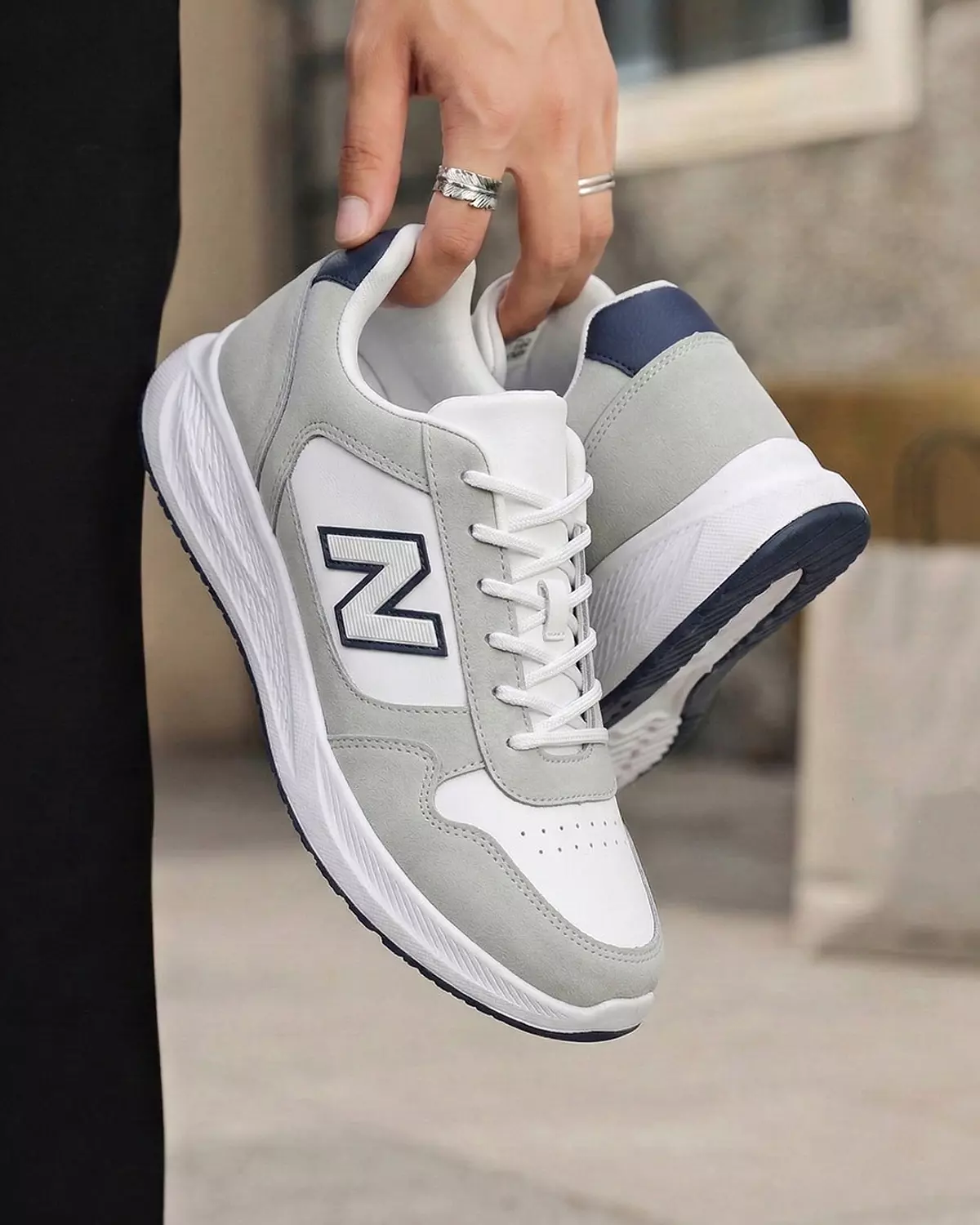 Big Size Men’s New Balance Shoes -Gray & White image
