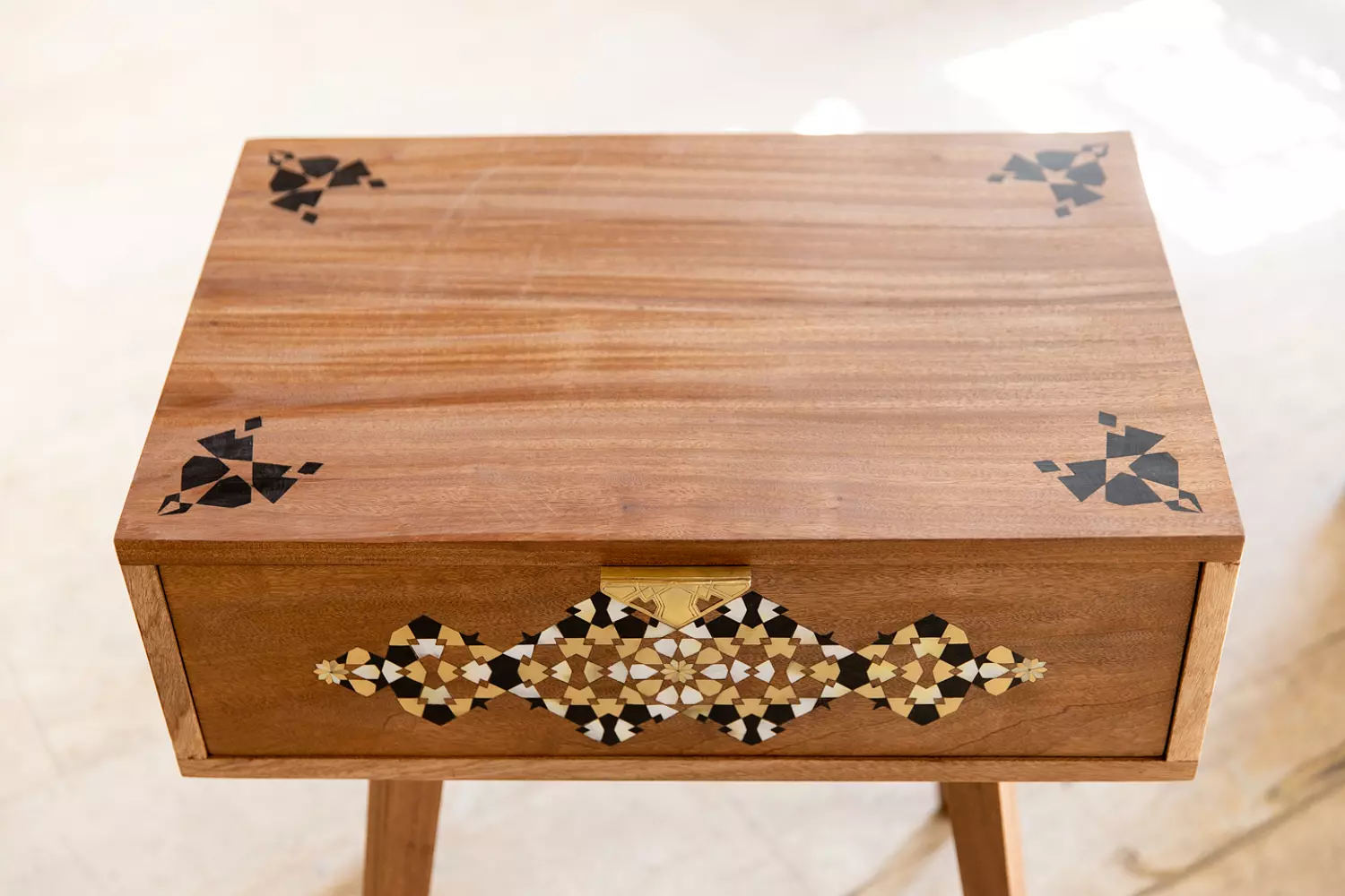 Neo Islamic Side table  2