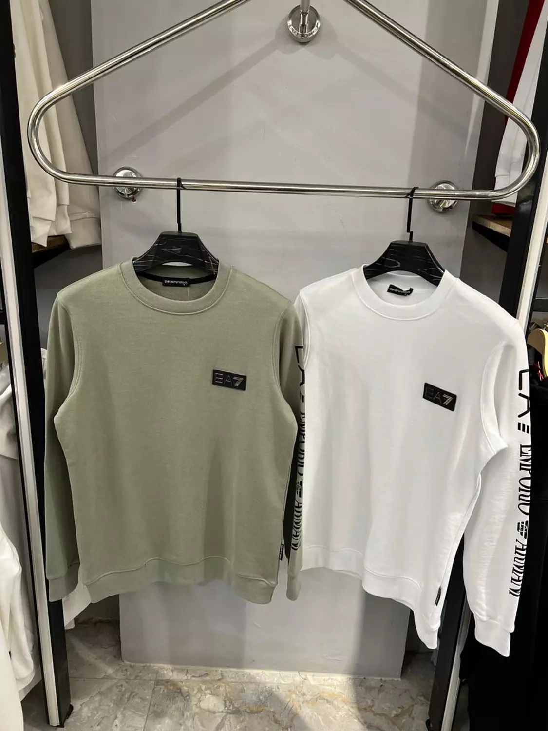 EA7 SWEATSHIRT  6