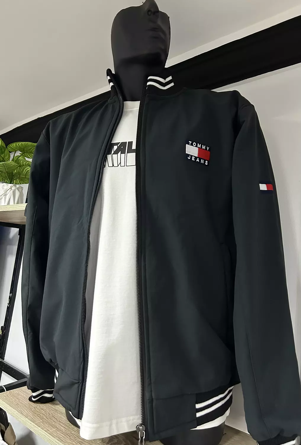 Tommy Hilfiger Waterproof Jacket  4