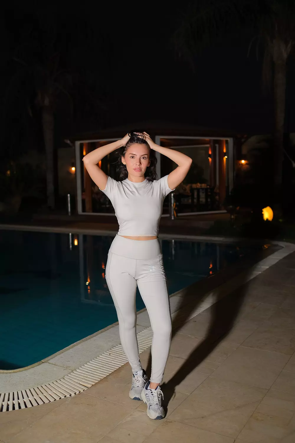 Remus W- L Antibacterial Perfect Off-White High-Waisted Compressed Dri-Fit Legging 2