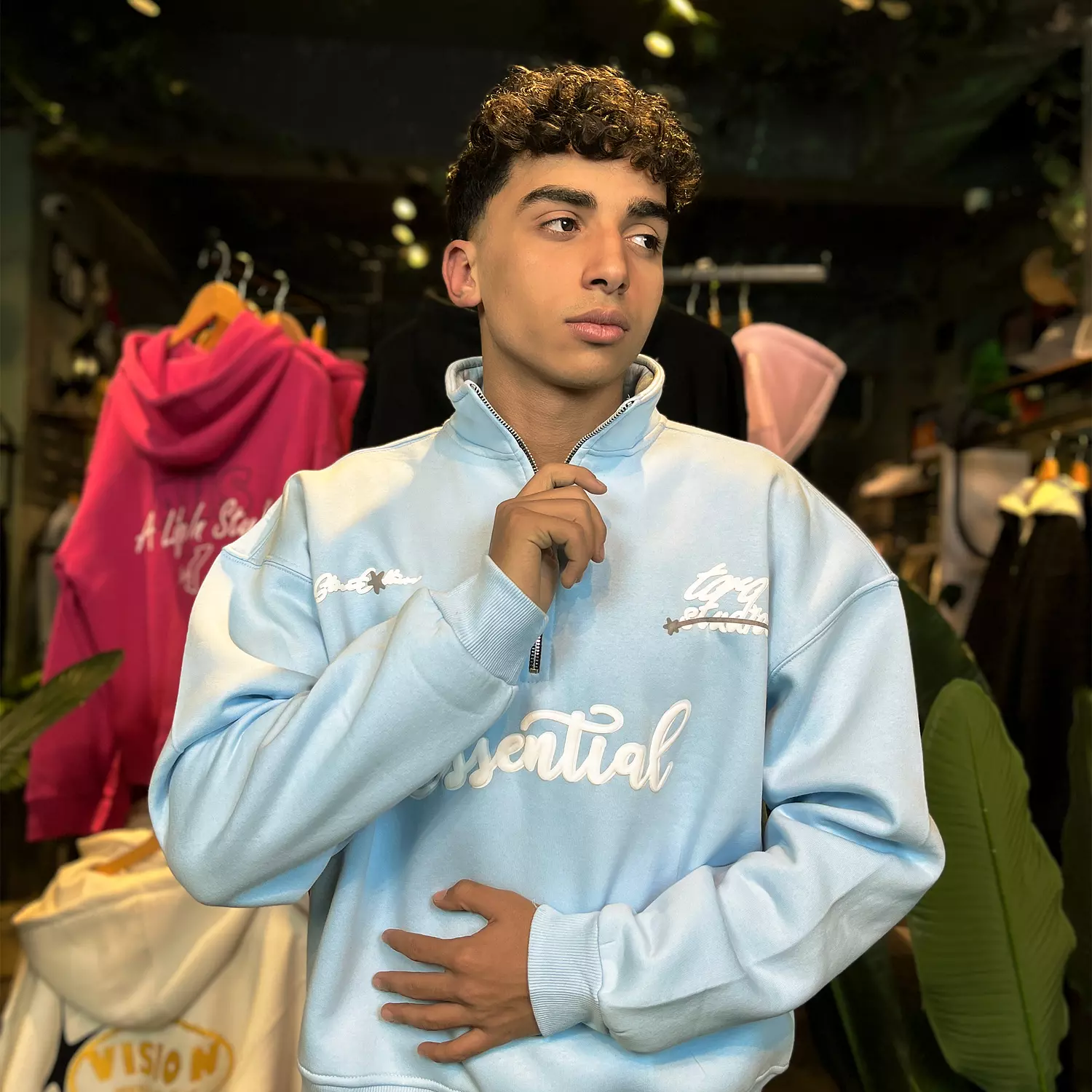 Qurater zip PUFFF hover image