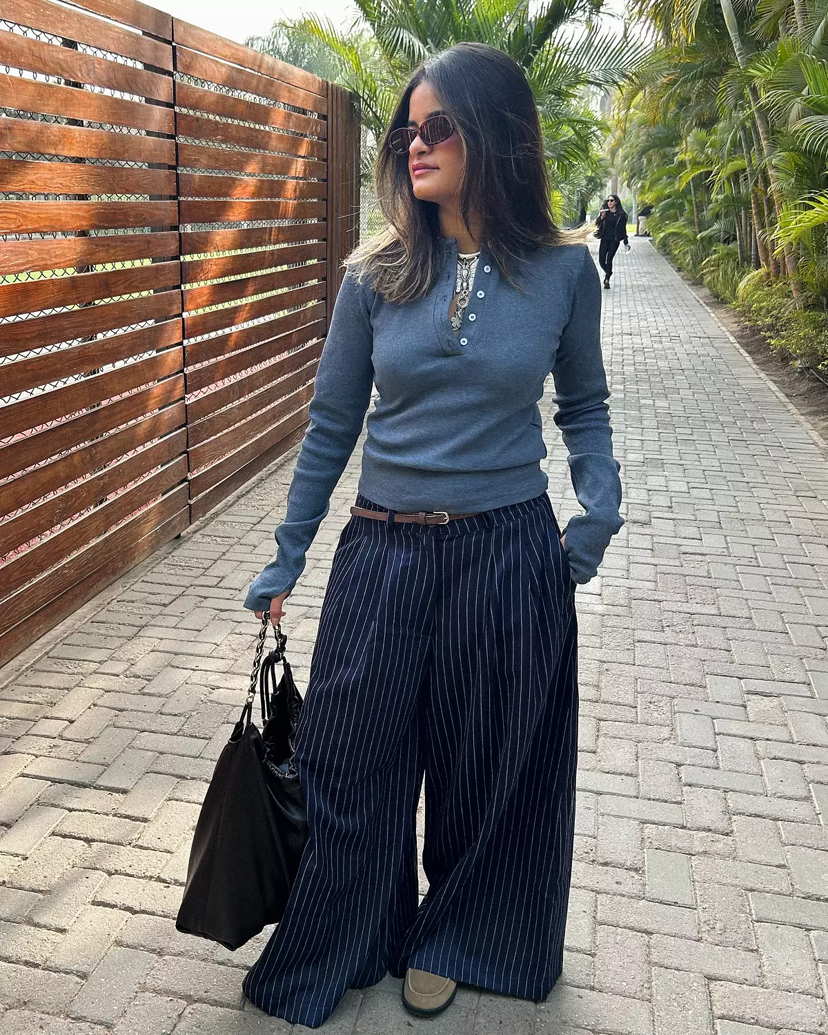 Wide-leg suit pants  image