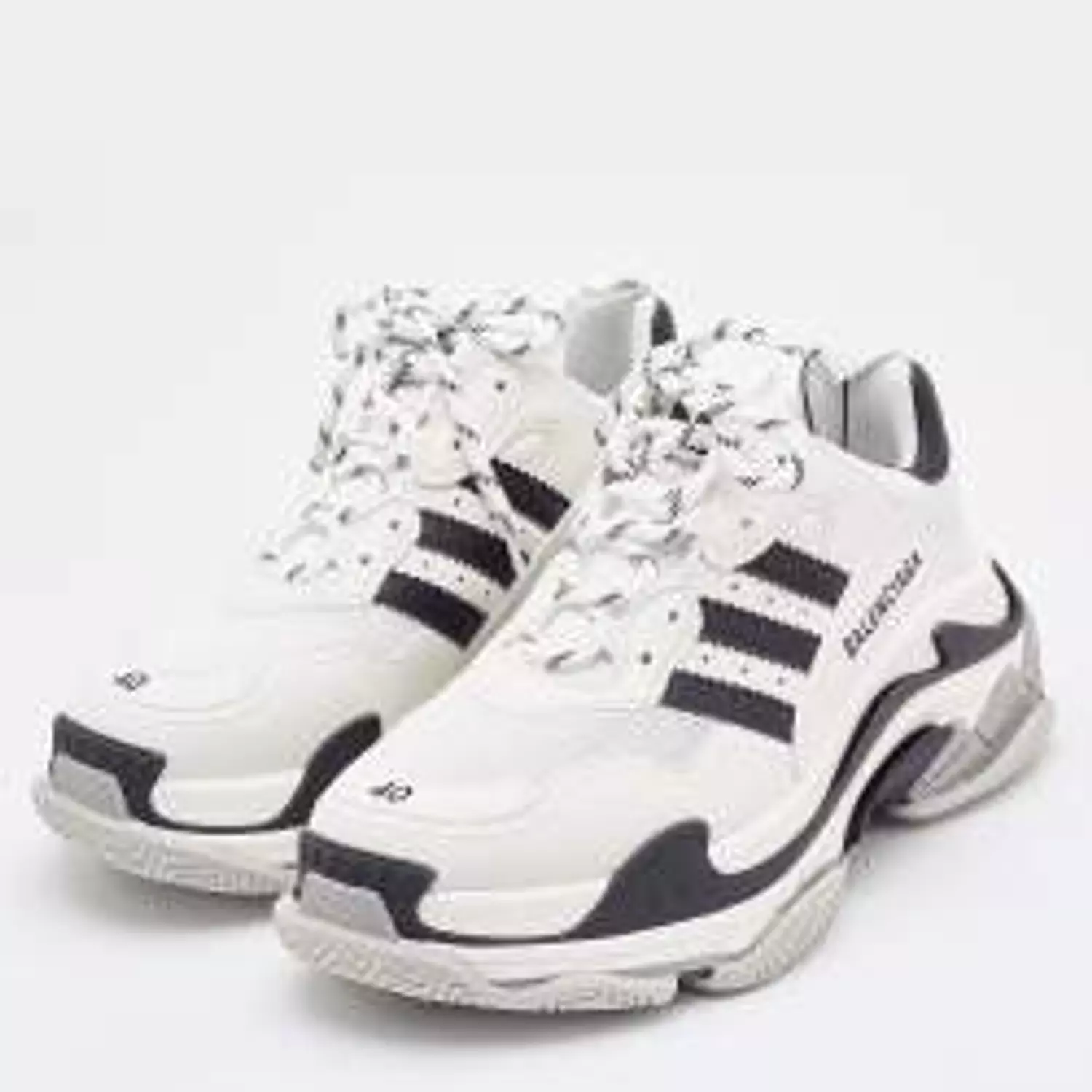  BALENCIAGA TRIPLE S SNEAKERS 1