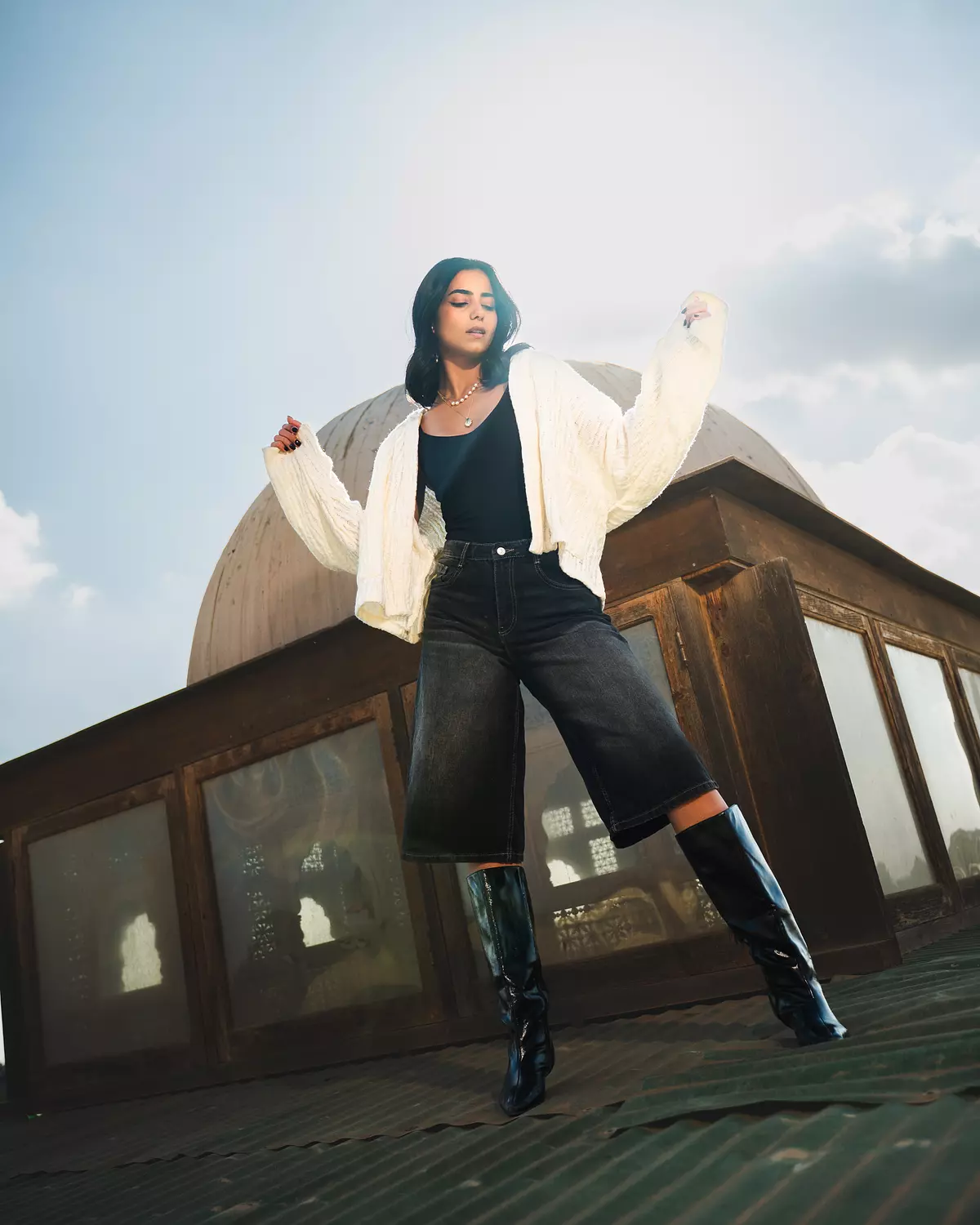 Soft Ritual White Knitted Cardigan 3