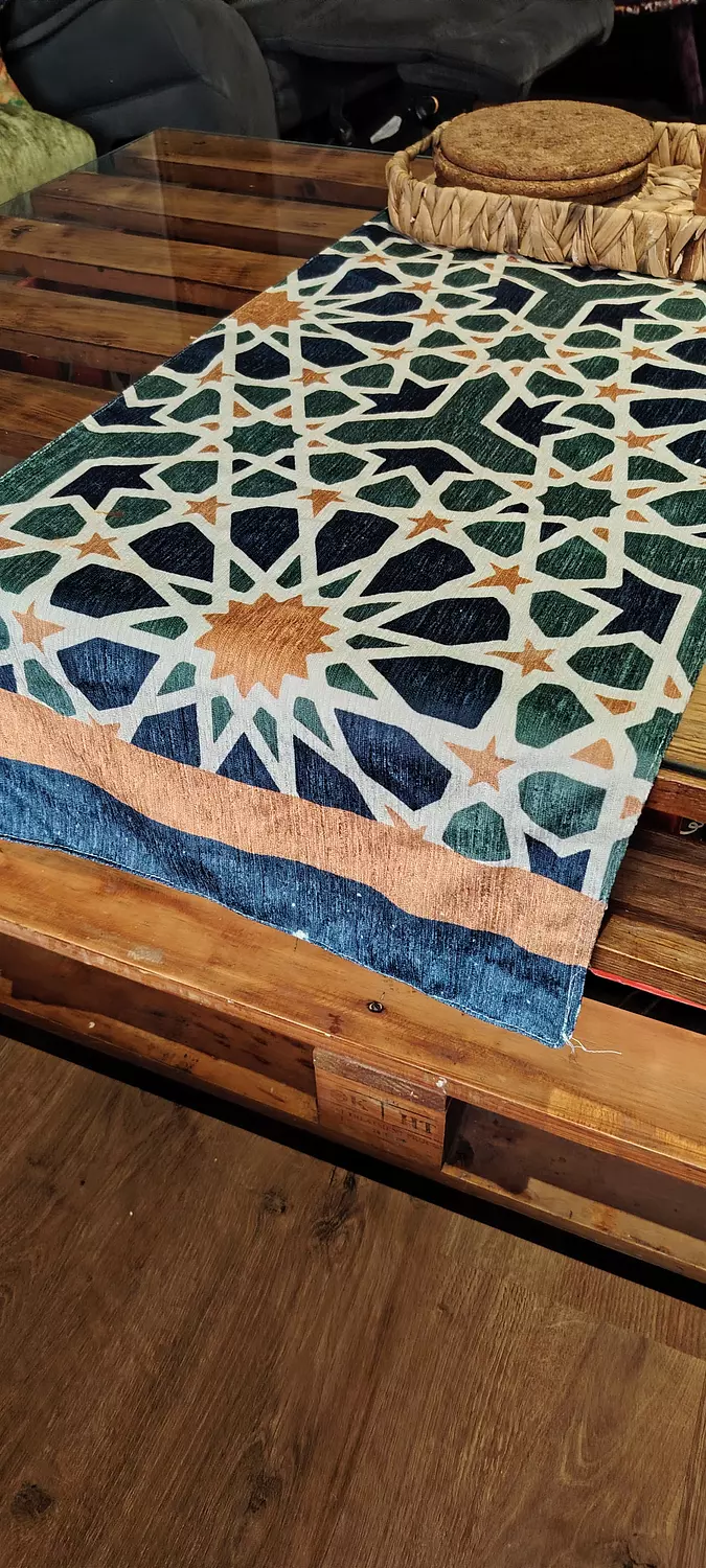 Table runner garage sale image