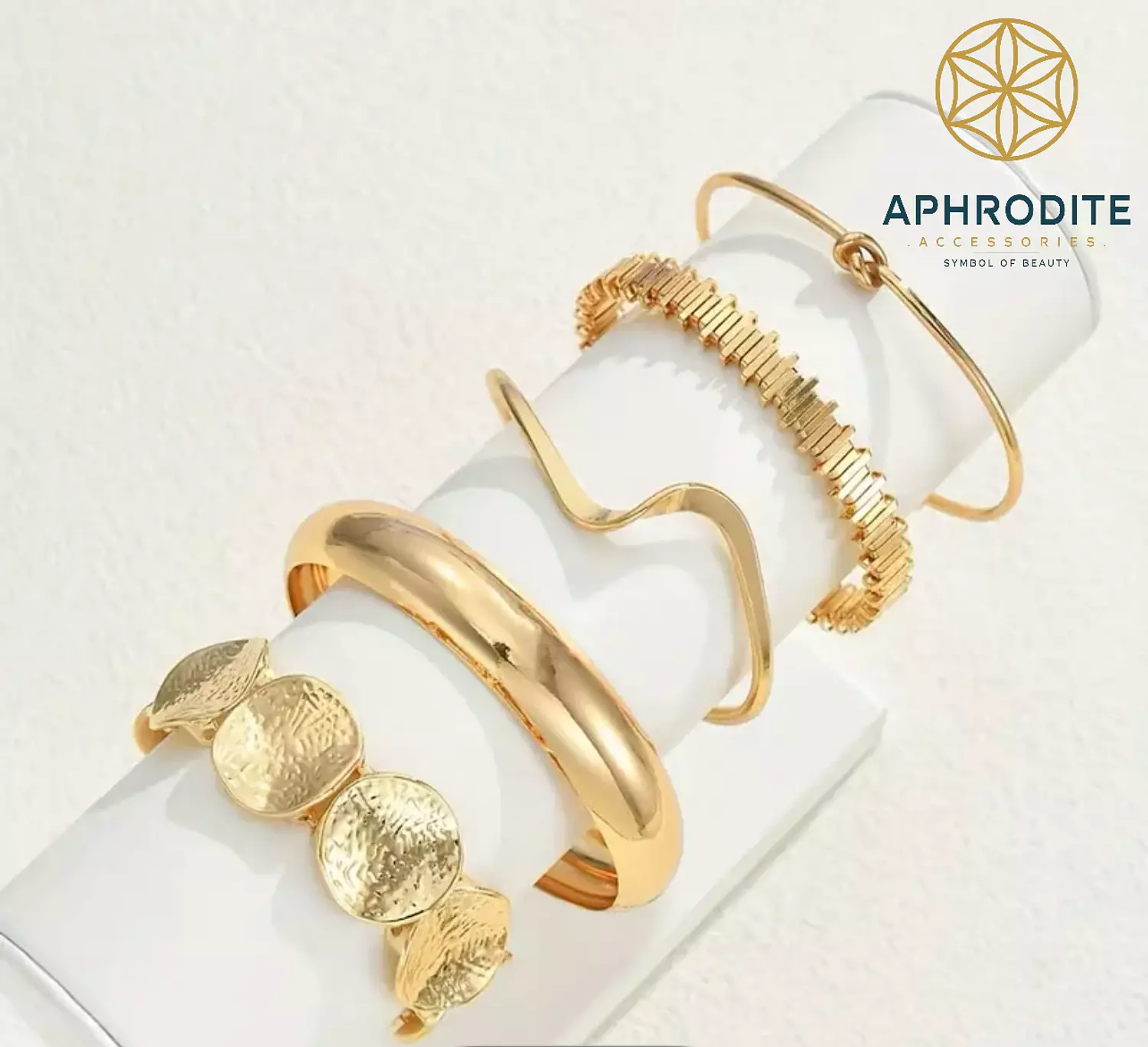 Golden Muse Bangle *Set* hover image