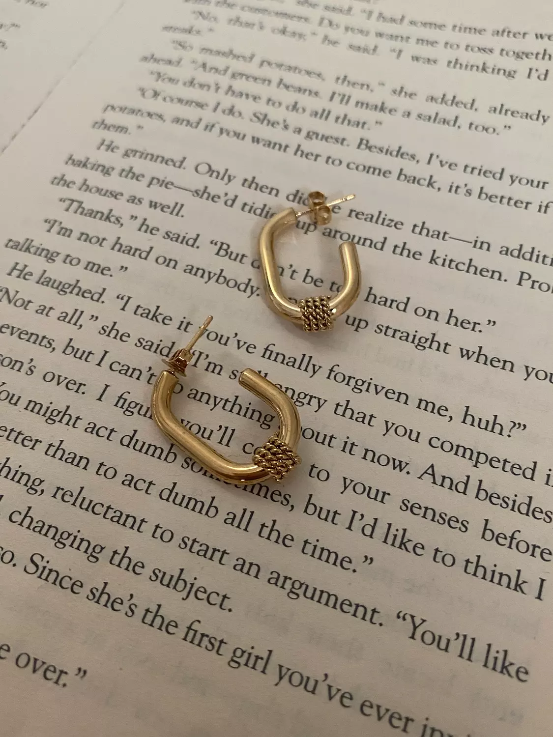 Rectangular Knot Stud 2