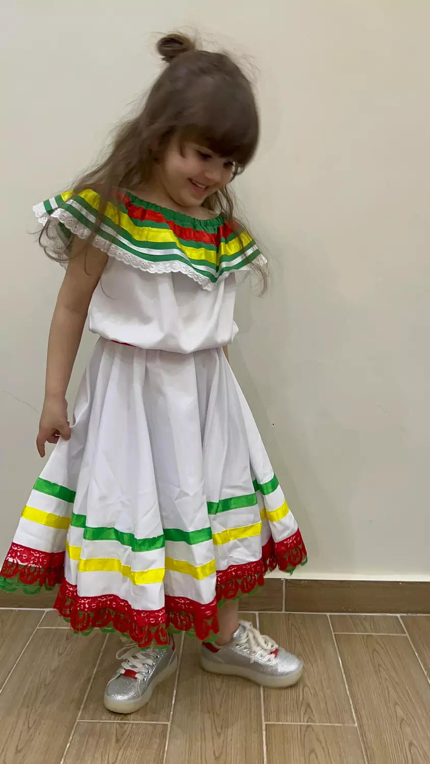 Mexican girl image