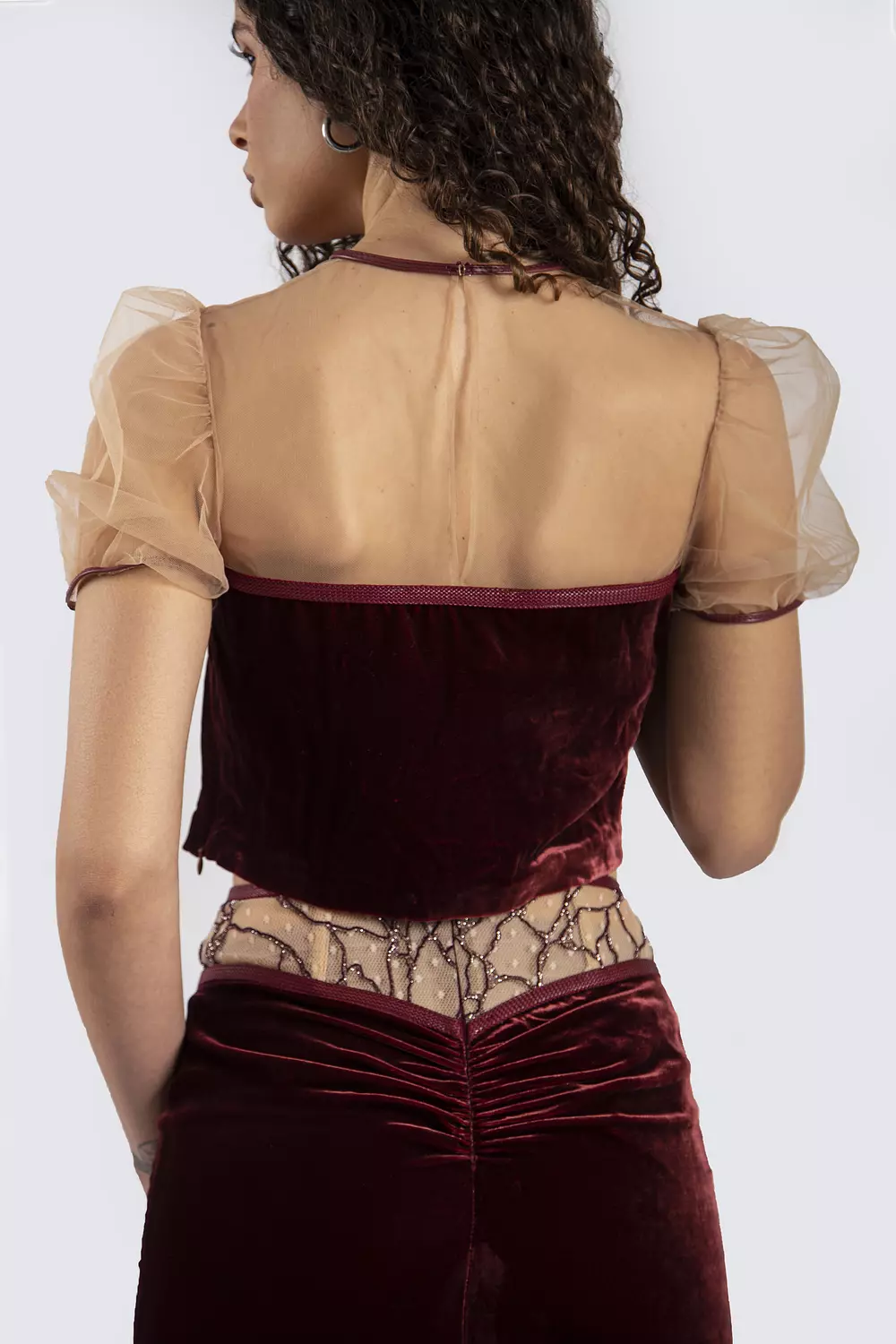 Burgundy skirt with details 2
