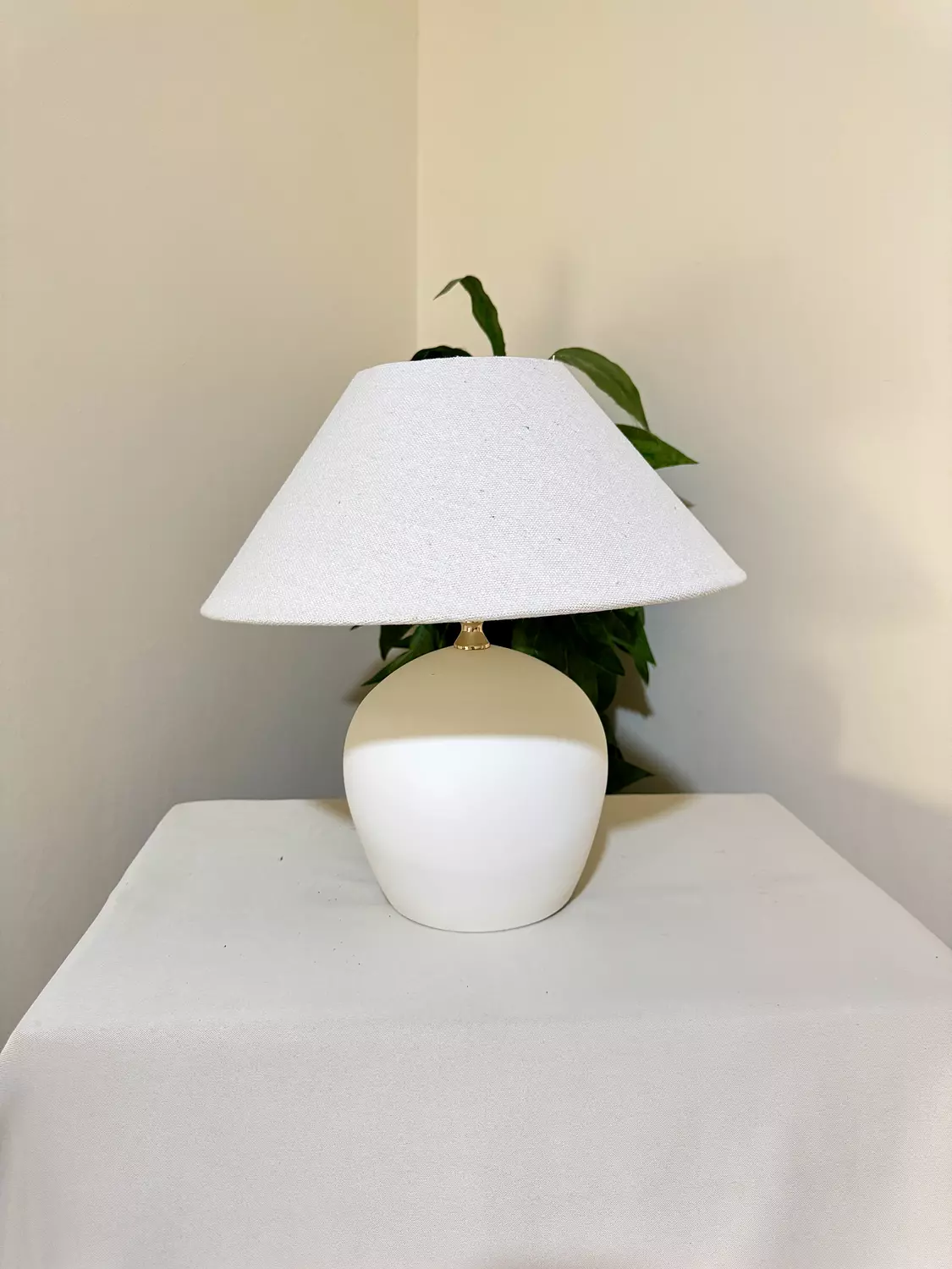 Bella Off white Table Lamp 1