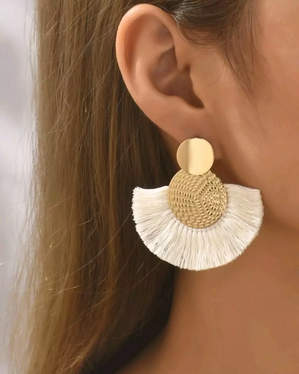 <h4><span style="color: #f9b495">White-Boho-Earrings</span></h4>