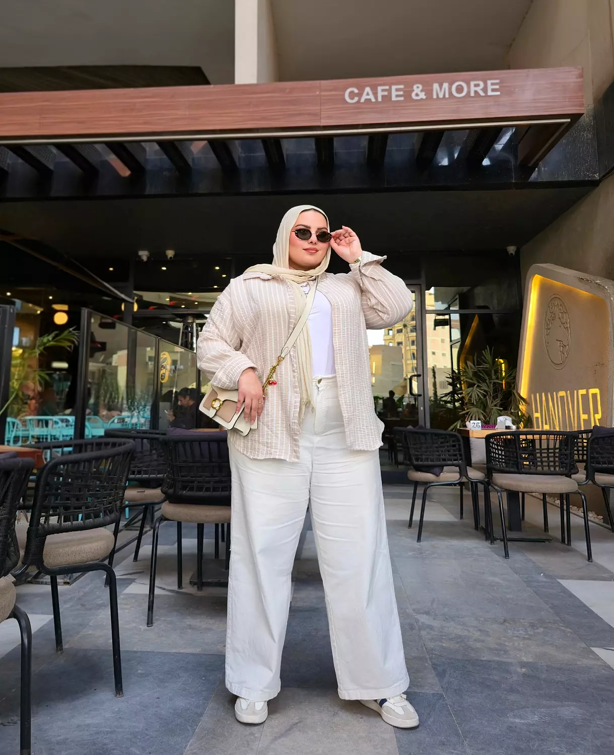 joker gabardine pants (in white) image