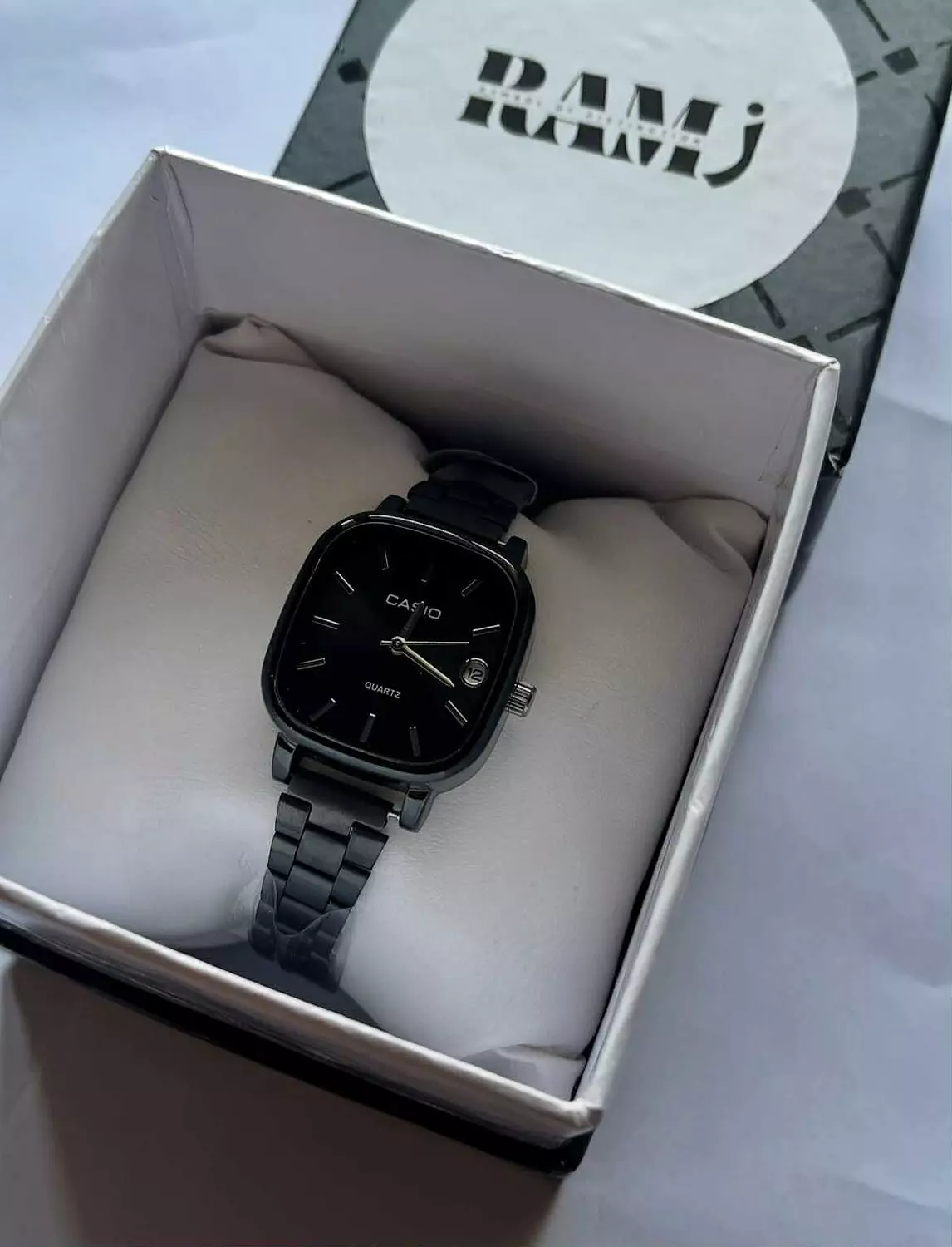 Female old money Casio Black image