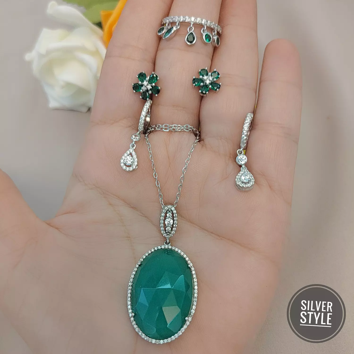 Stunning green collection  1