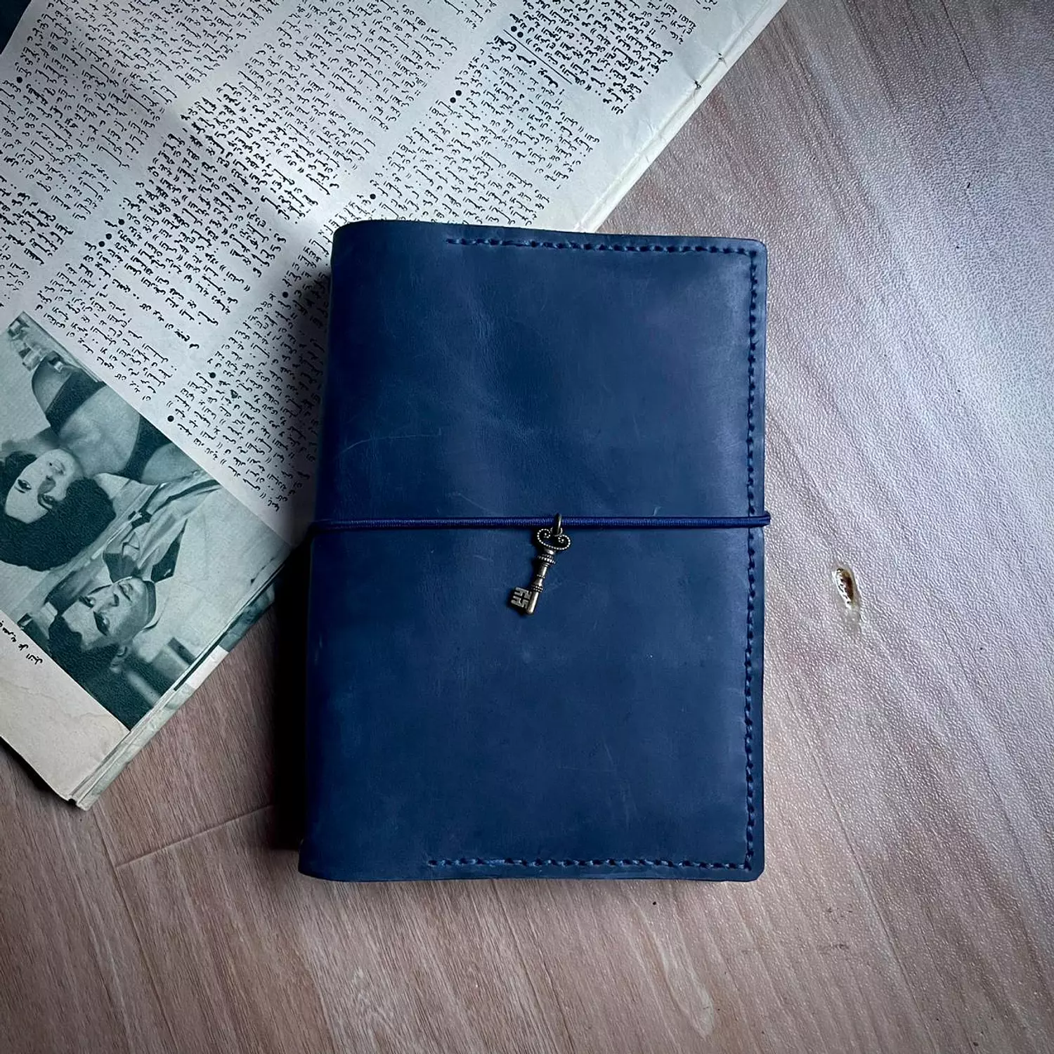 Bifold A5 with pockets 5