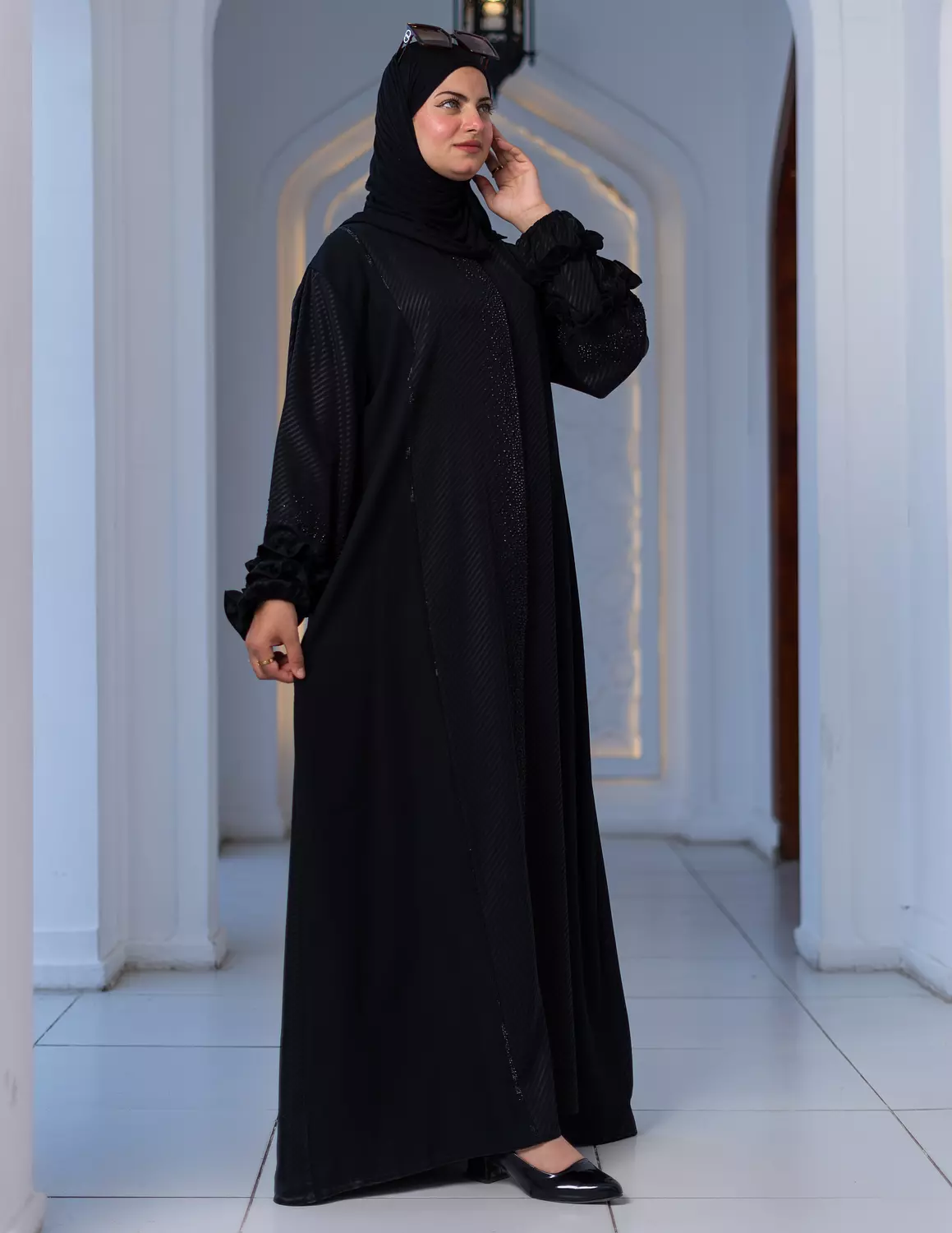 Coriniche abaya image