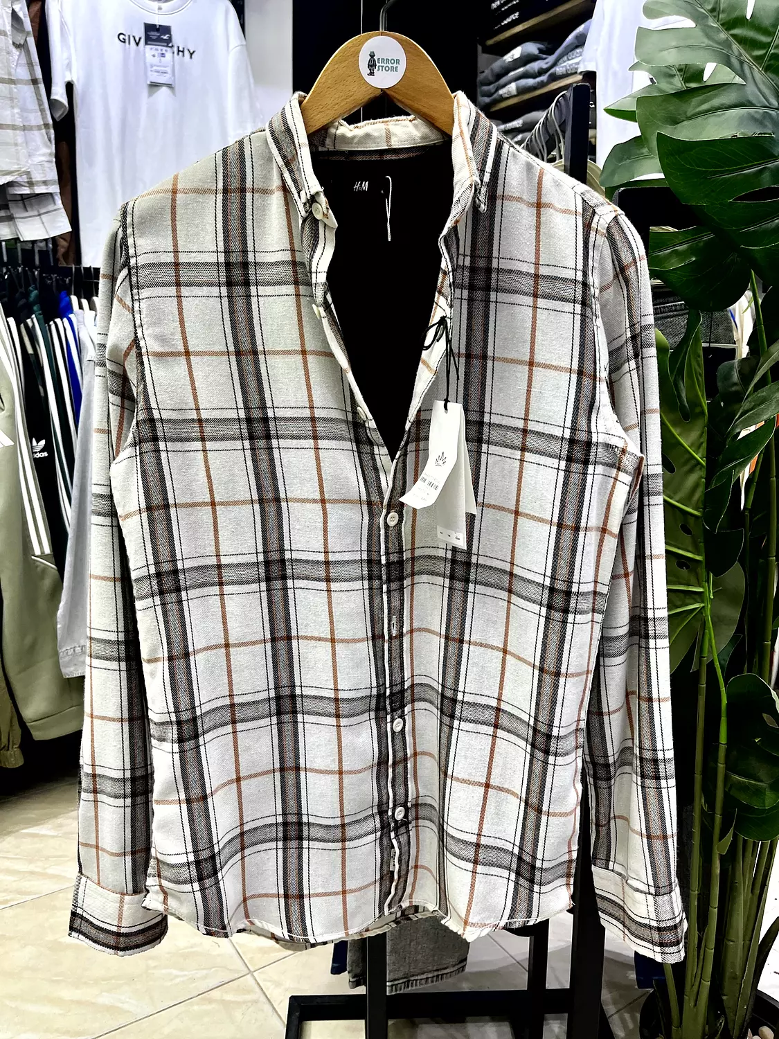 Check shirt image