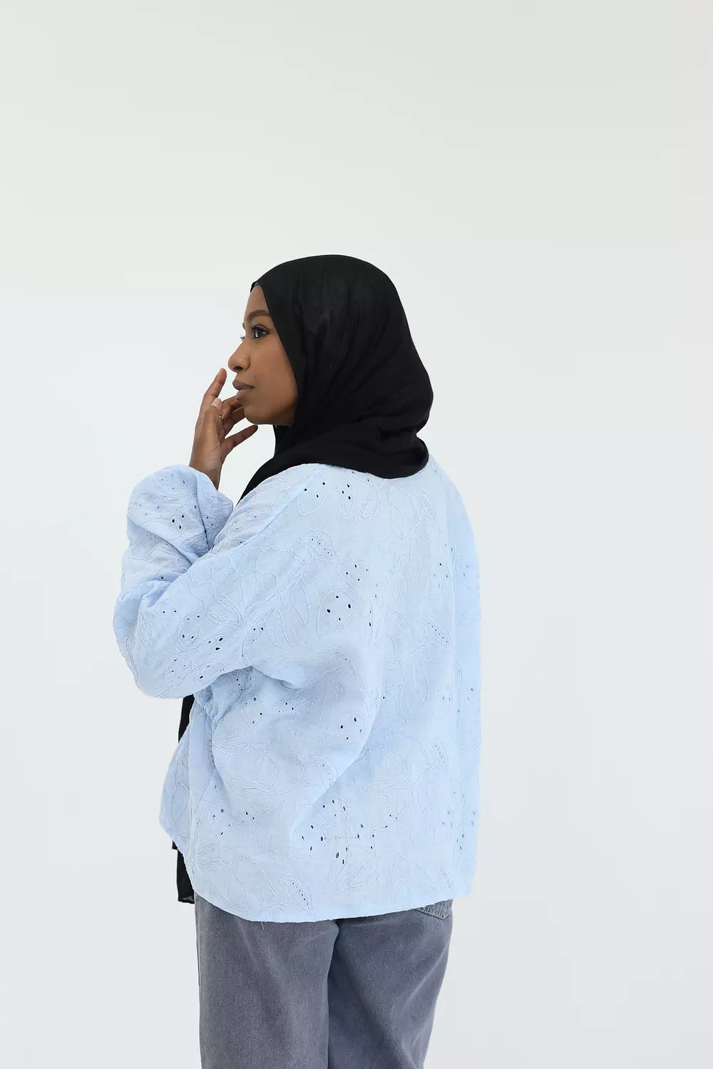 Baby blue flowered stomach cardigan 1