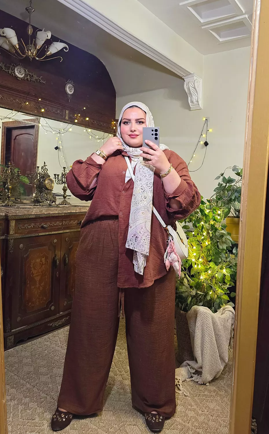 Essential linen pants ( in brown ) hover image