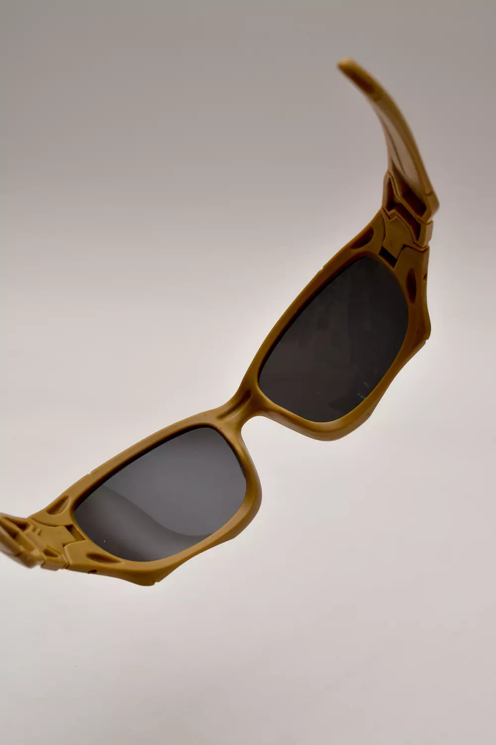 wrap sunglasses 1