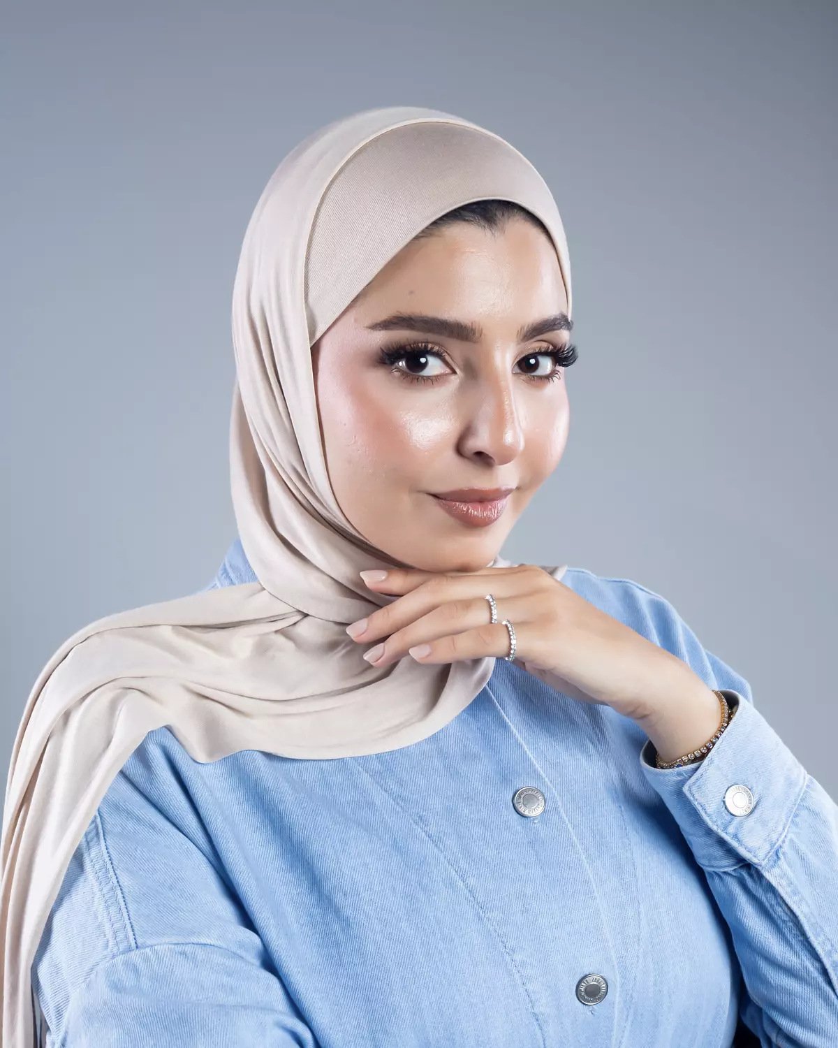 Jamila 2 in 1 beige cotton scarf  hover image