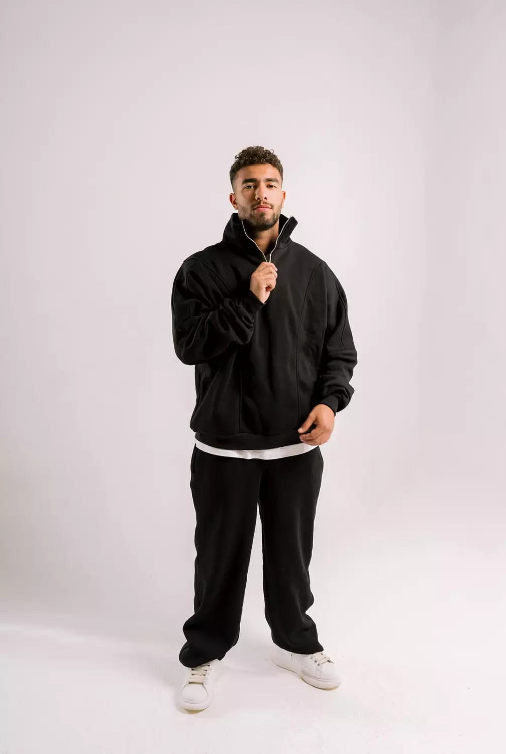 UNISEX Quarter Zip Sweater  4