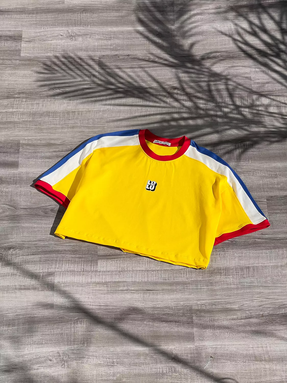 Retro crop boxy   2