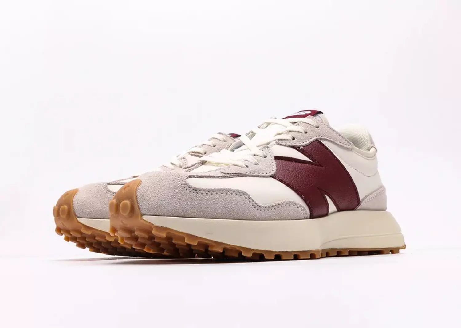New Balance 327 Moonbeam Classic Burgundy 1