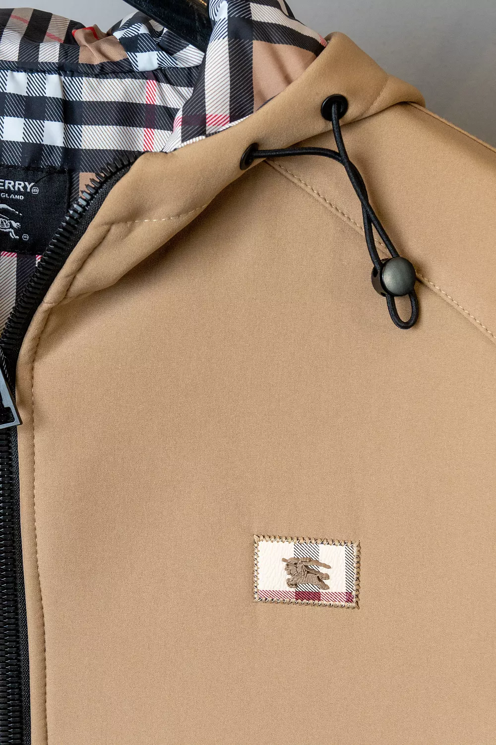 BURBERRY JACKET \ 1688 hover image