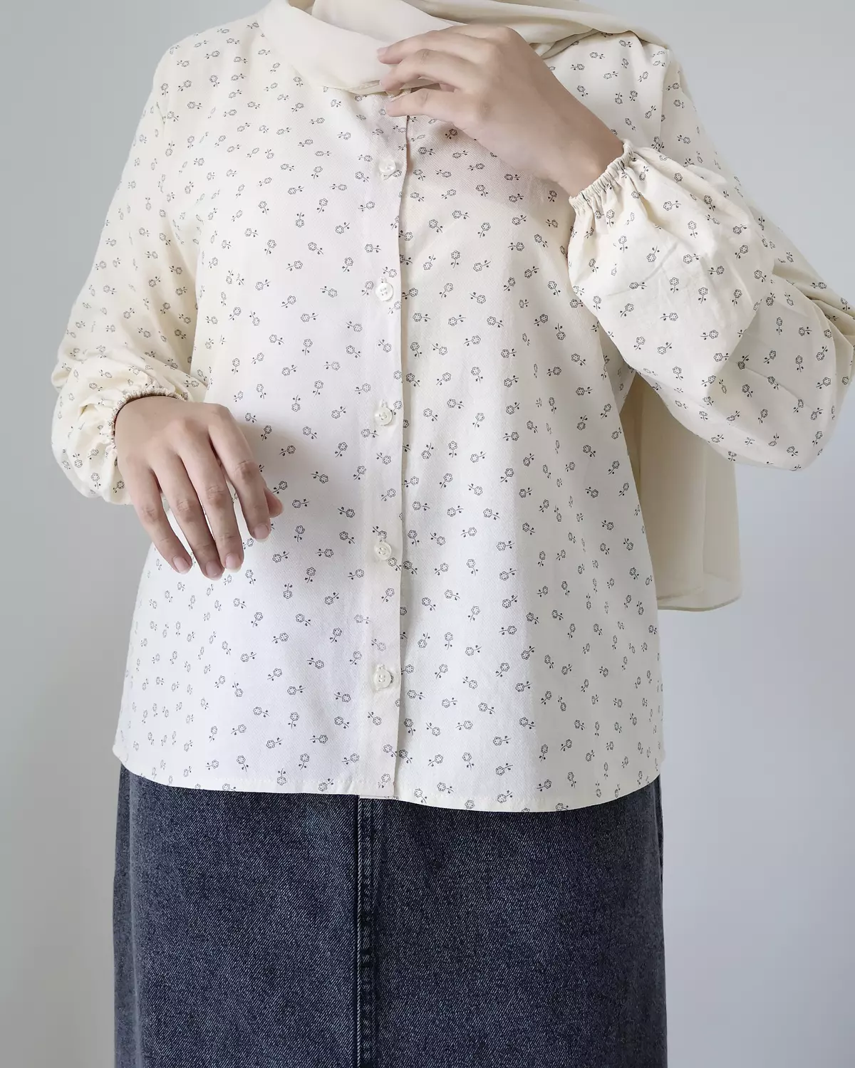 FLORA LINEN BLOUSE 1