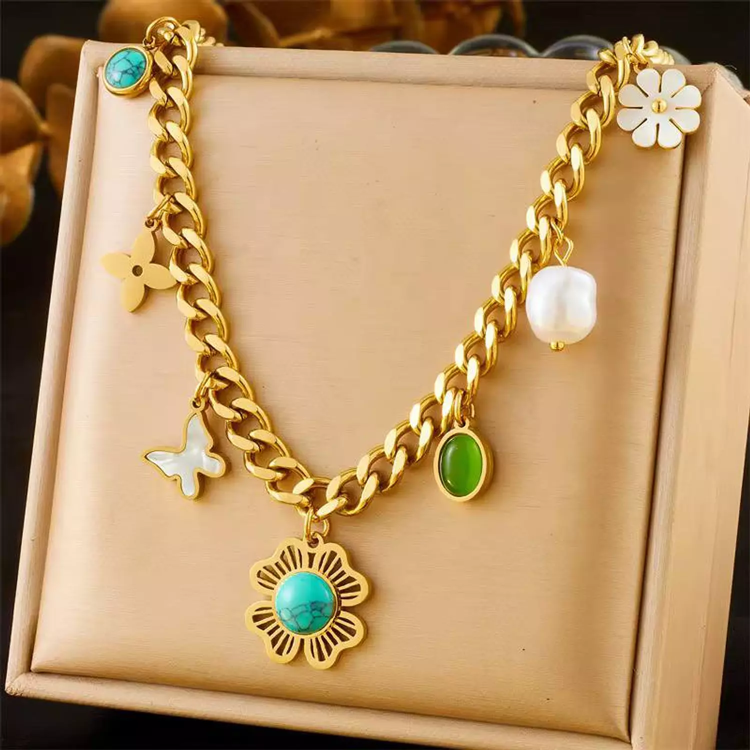 Flower Wide Necklace 1