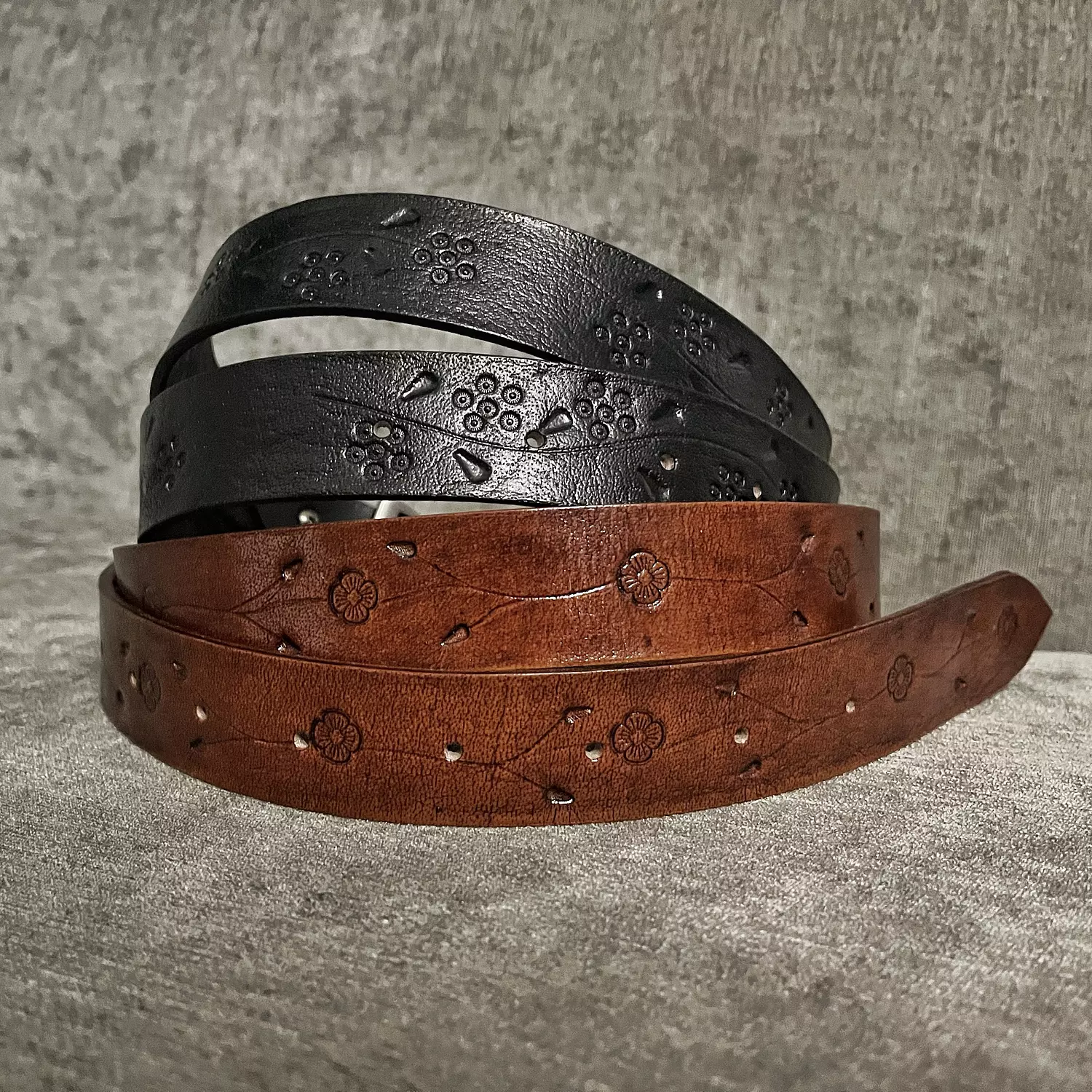 Tooled leather belt - flower branches 4