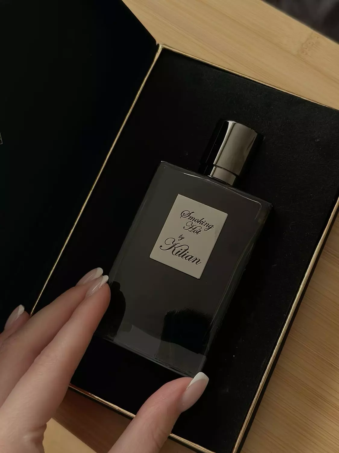 Smoking Hot by kilian 3