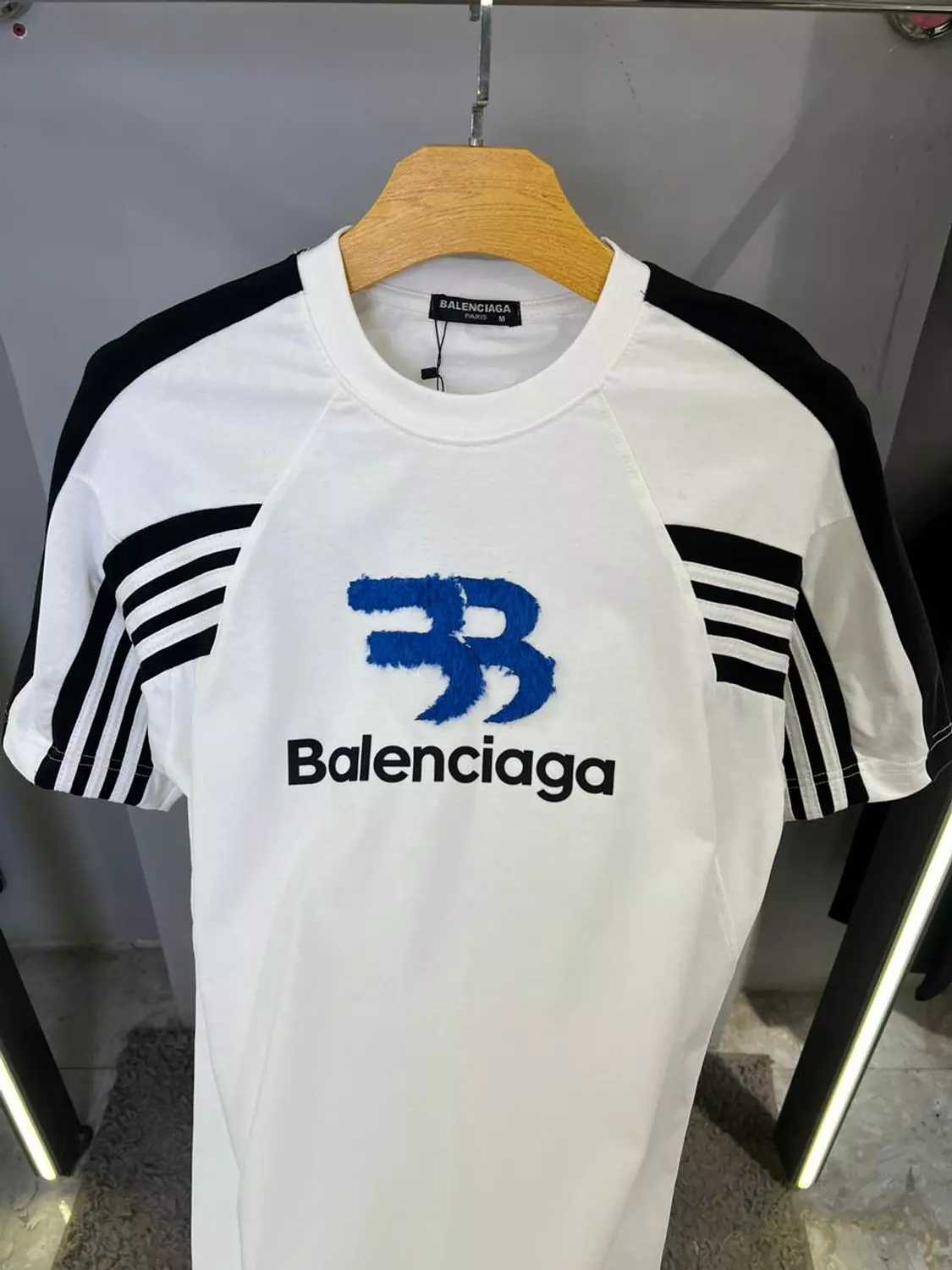 BALENCIAGA TSHIRT / 1272 1
