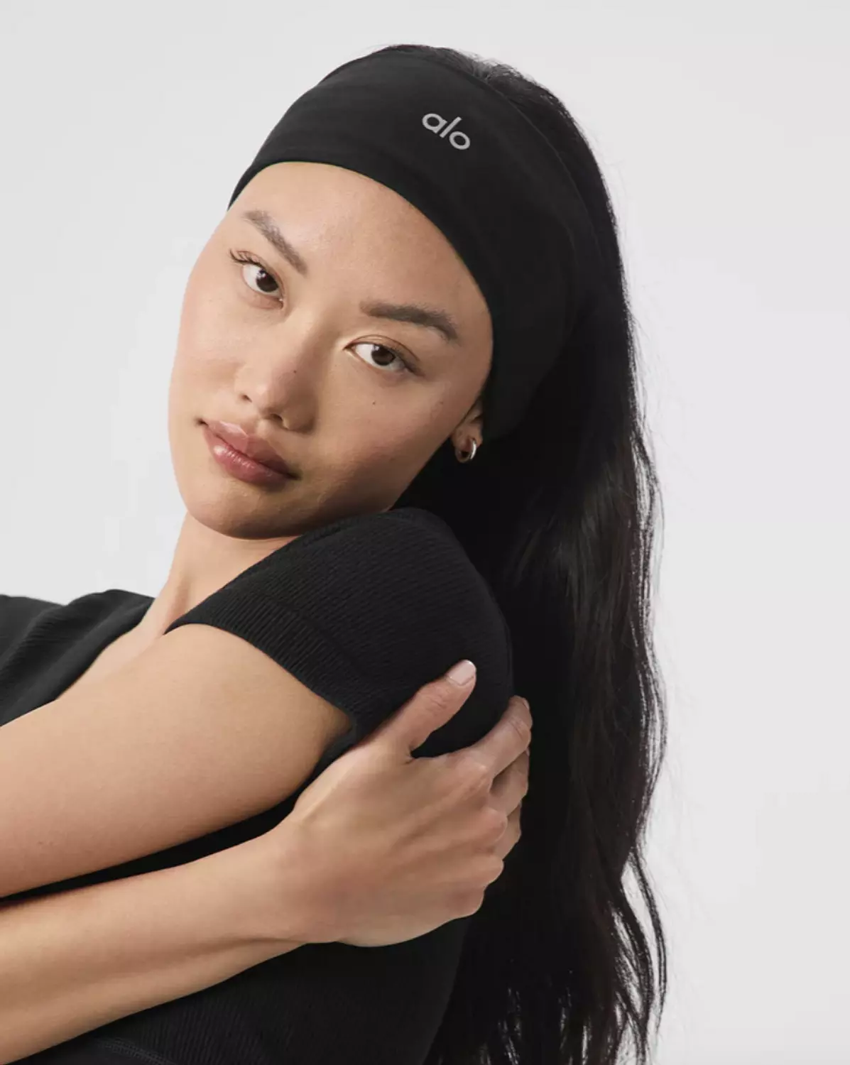 alo Headband hover image