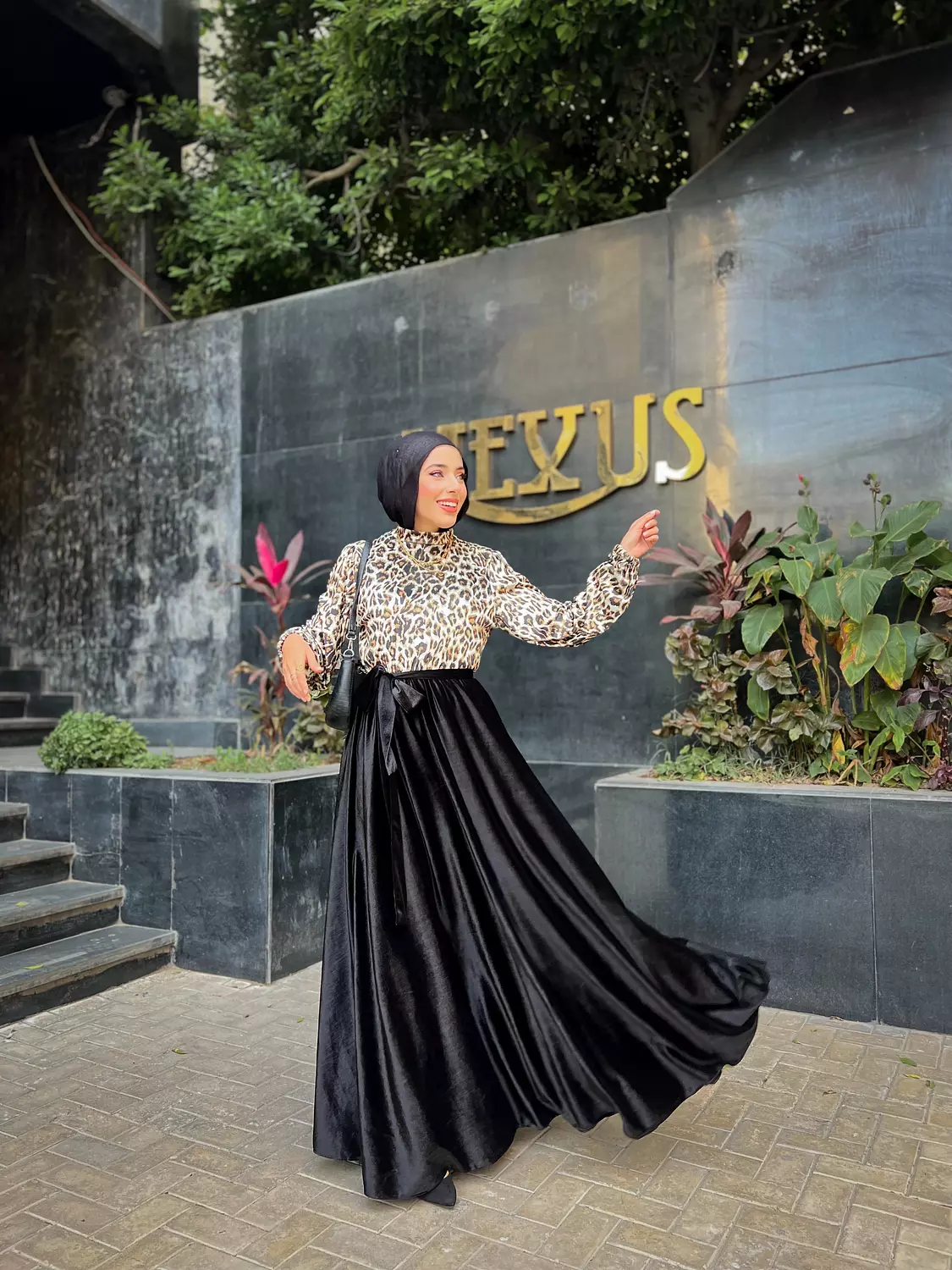 NOIR DRESS hover image